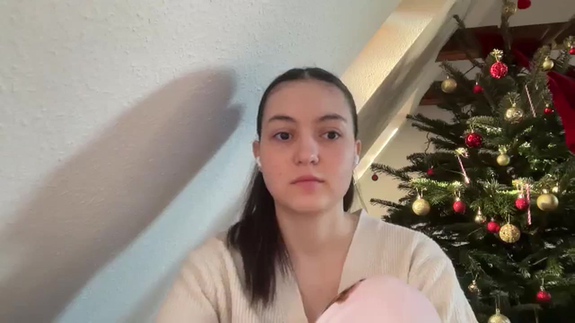 Gallery image thumbnail from IrisAmore's myfreecams stream on, 12/25/2025, 10:07 image 5 of 20