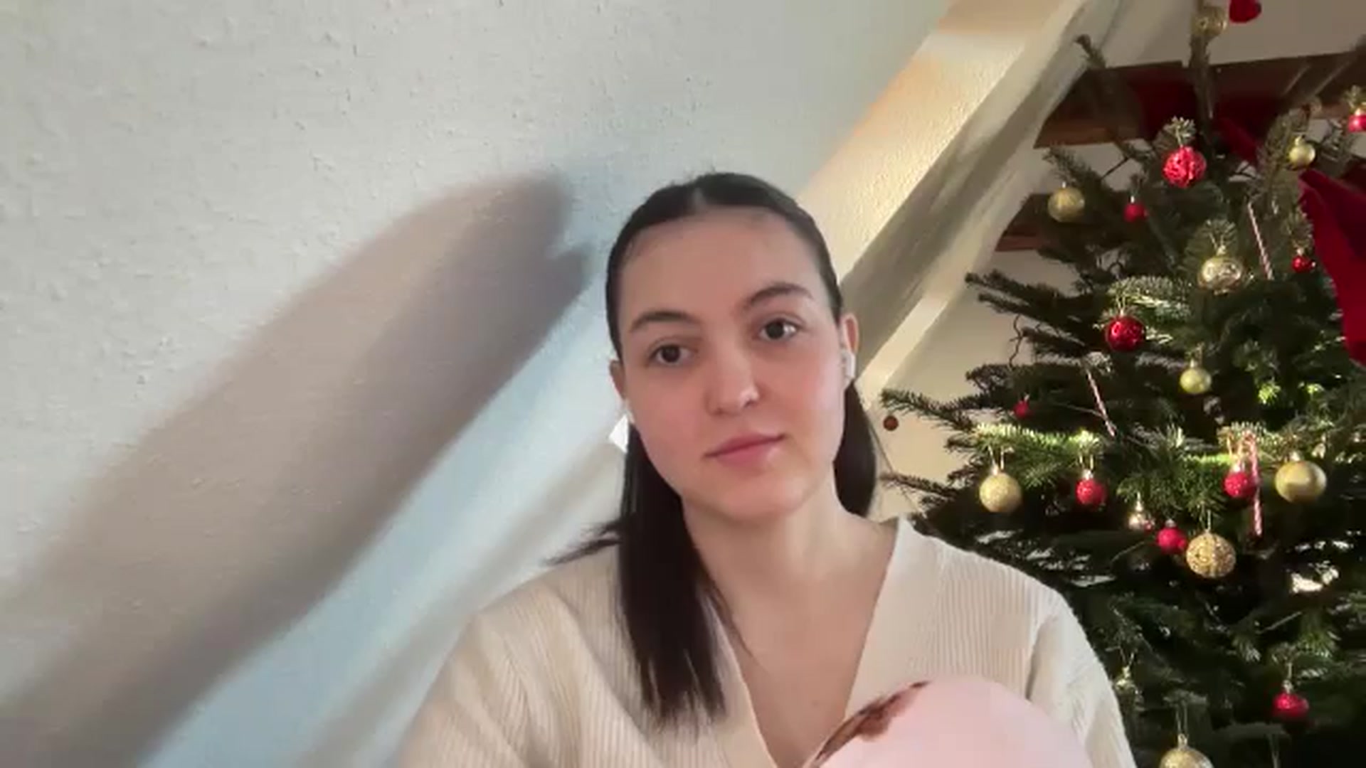 Gallery image thumbnail from IrisAmore's myfreecams stream on, 12/25/2025, 10:07 image 9 of 20