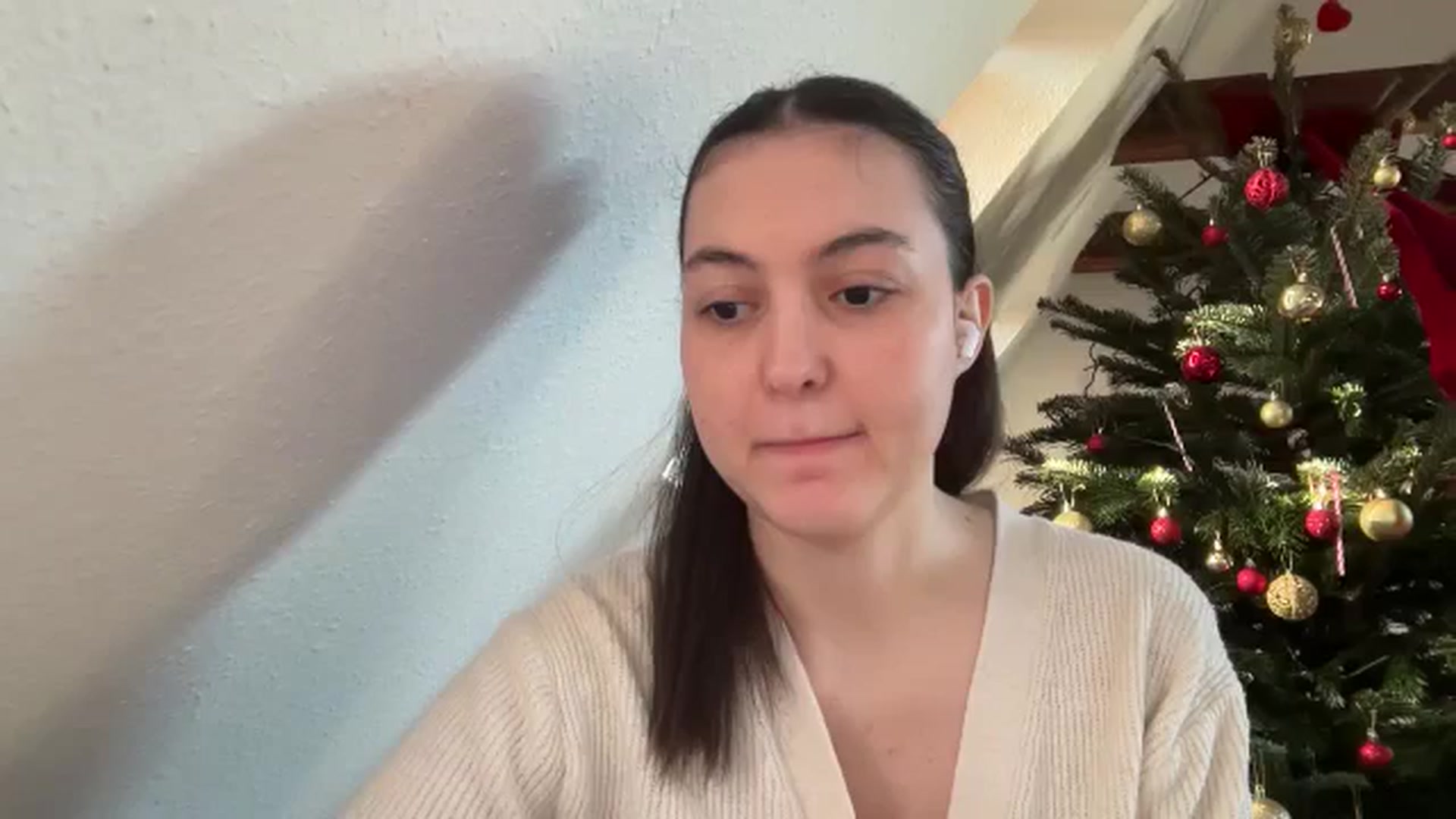 Gallery image thumbnail from IrisAmore's myfreecams stream on, 12/25/2025, 10:07 image 13 of 20