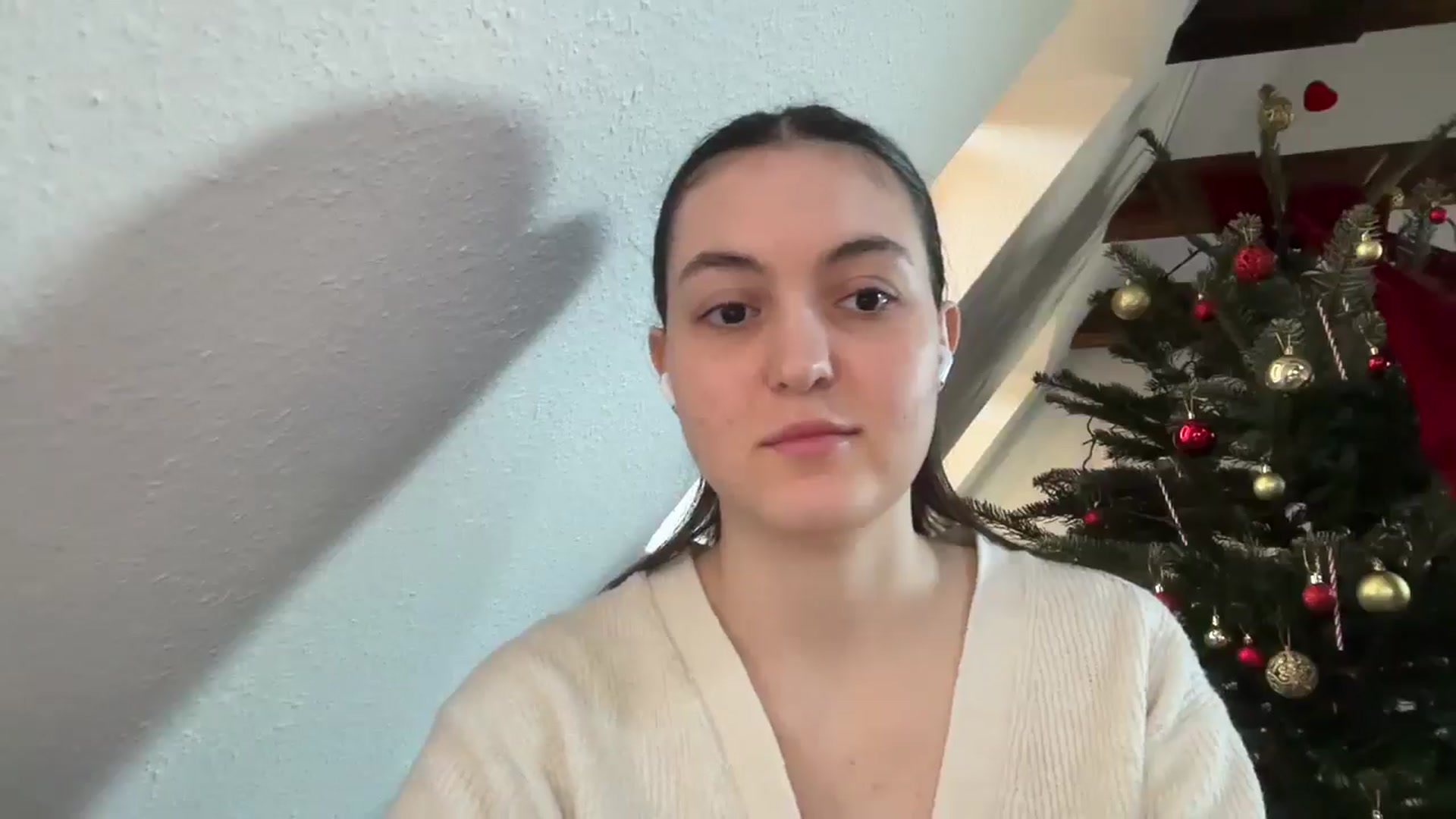 Gallery image thumbnail from IrisAmore's myfreecams stream on, 12/25/2025, 11:51 image 17 of 20