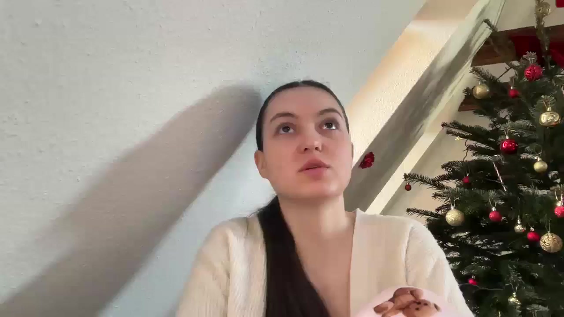 Gallery image thumbnail from IrisAmore's myfreecams stream on, 12/27/2025, 11:37 image 2 of 20