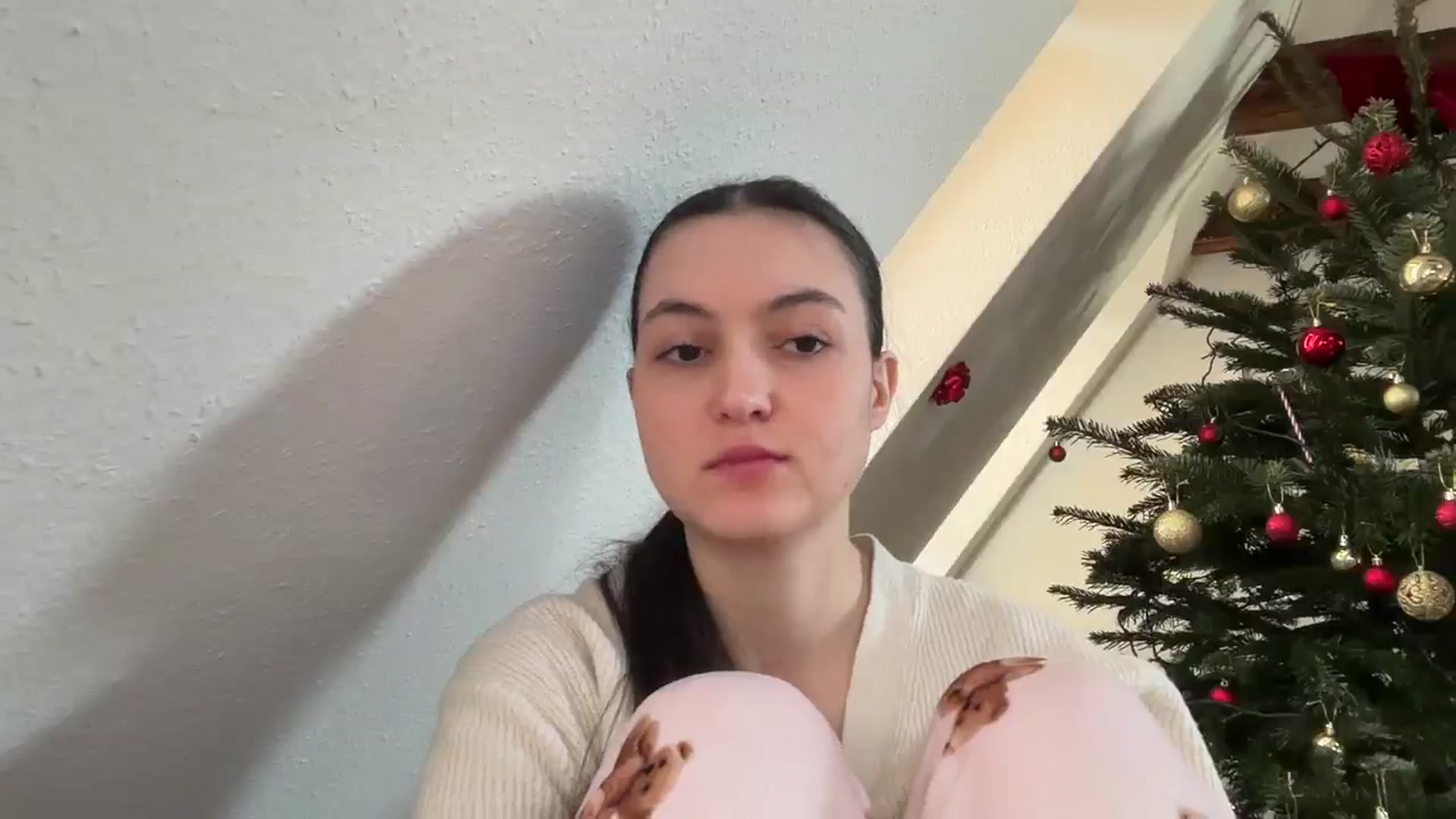 Gallery image thumbnail from IrisAmore's myfreecams stream on, 12/27/2025, 11:37 image 18 of 20