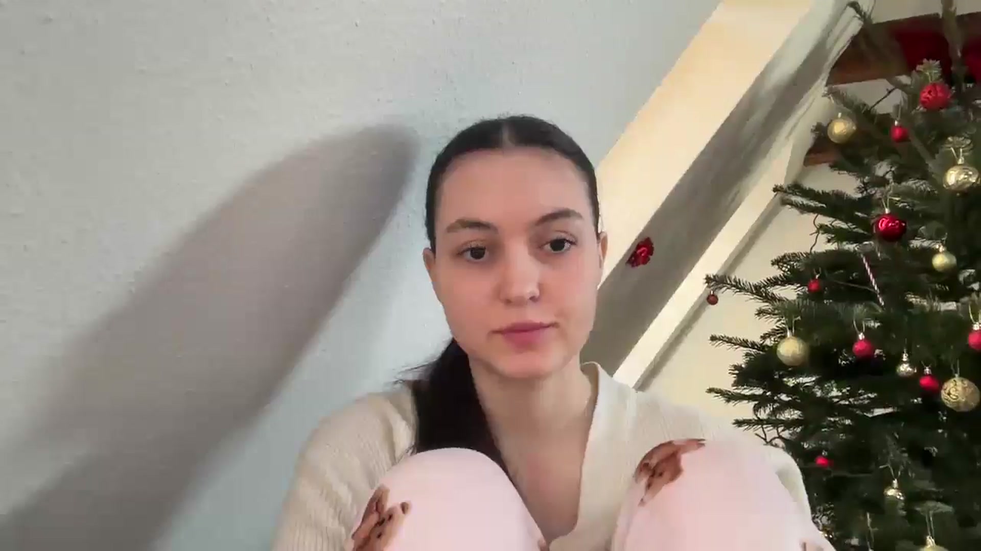 Gallery image thumbnail from IrisAmore's myfreecams stream on, 12/27/2025, 12:01 image 2 of 20