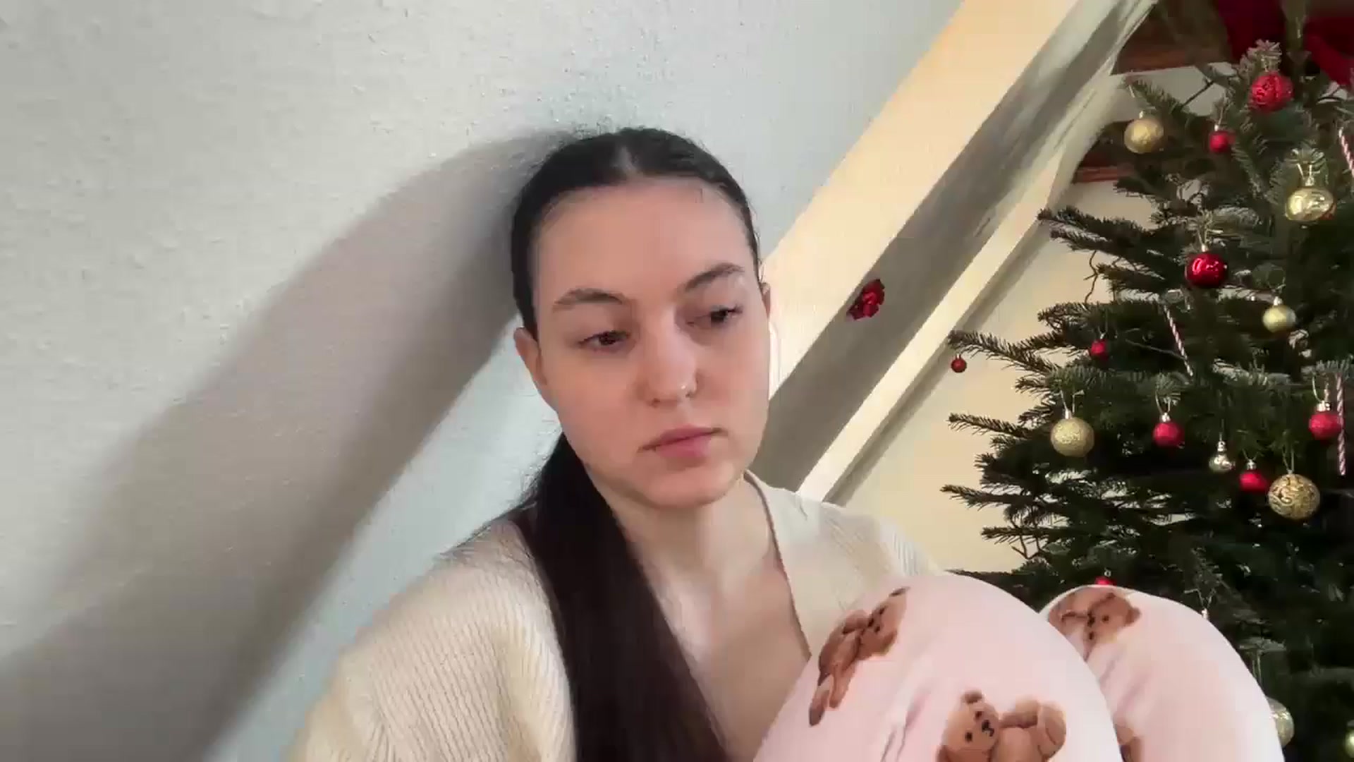 Gallery image thumbnail from IrisAmore's myfreecams stream on, 12/27/2025, 12:01 image 19 of 20