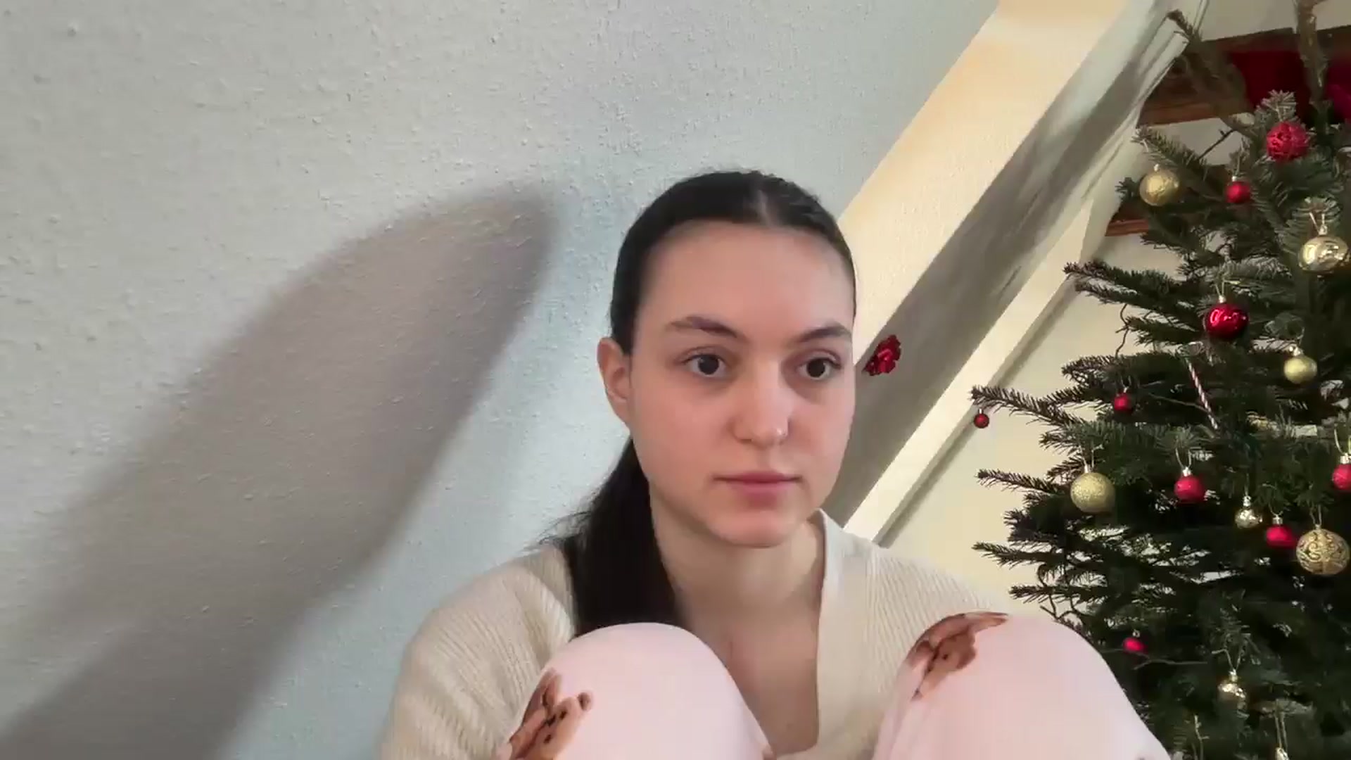 Gallery image thumbnail from IrisAmore's myfreecams stream on, 12/27/2025, 12:01 image 1 of 20