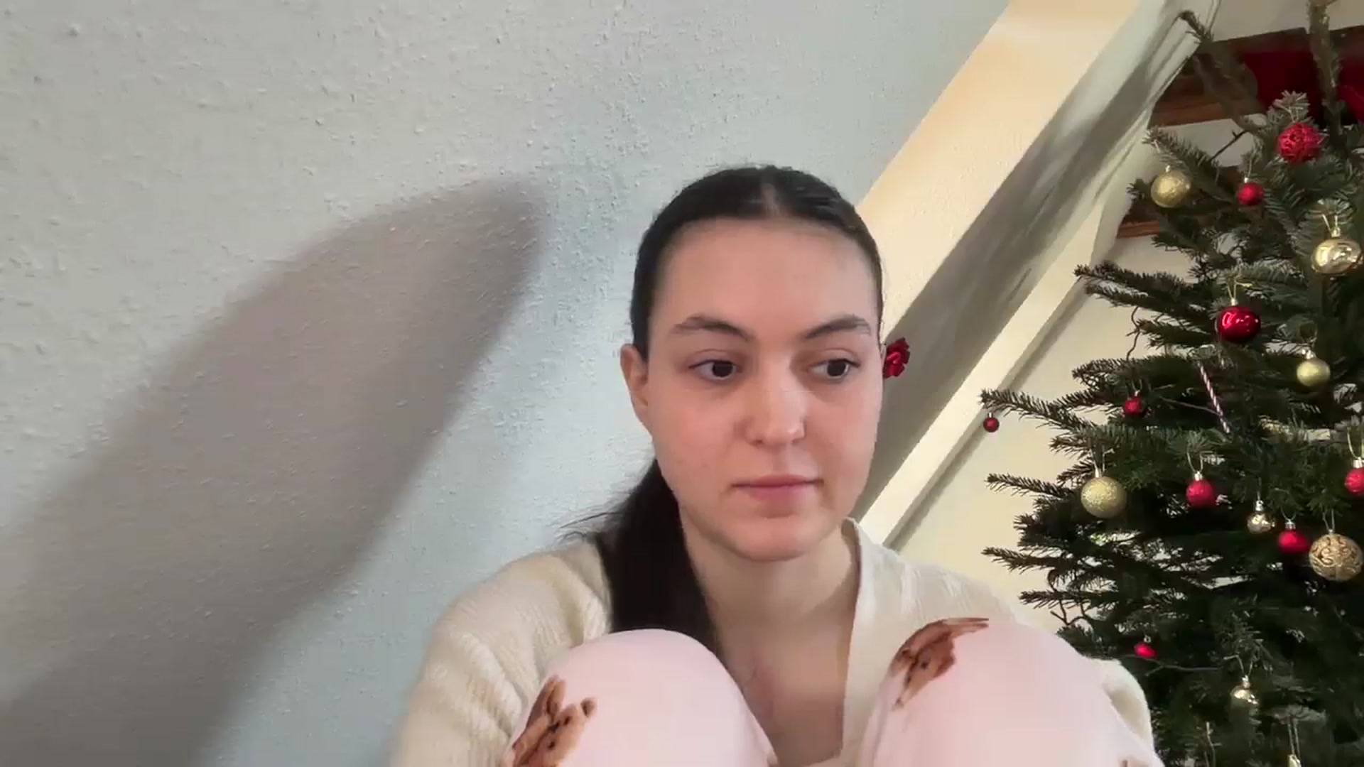 Gallery image thumbnail from IrisAmore's myfreecams stream on, 12/27/2025, 12:01 image 3 of 20