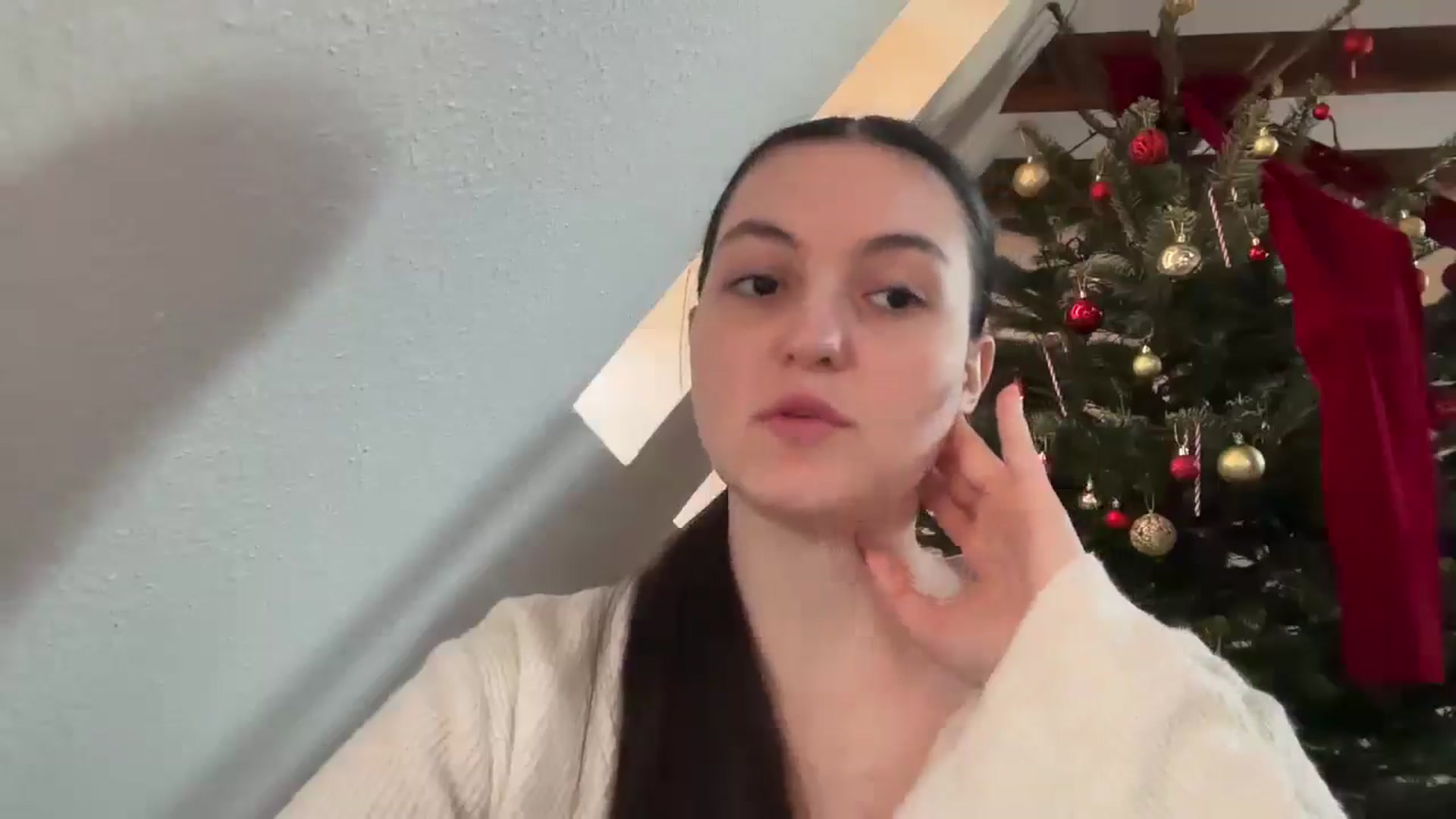 Gallery image thumbnail from IrisAmore's myfreecams stream on, 12/27/2025, 14:24 image 14 of 20