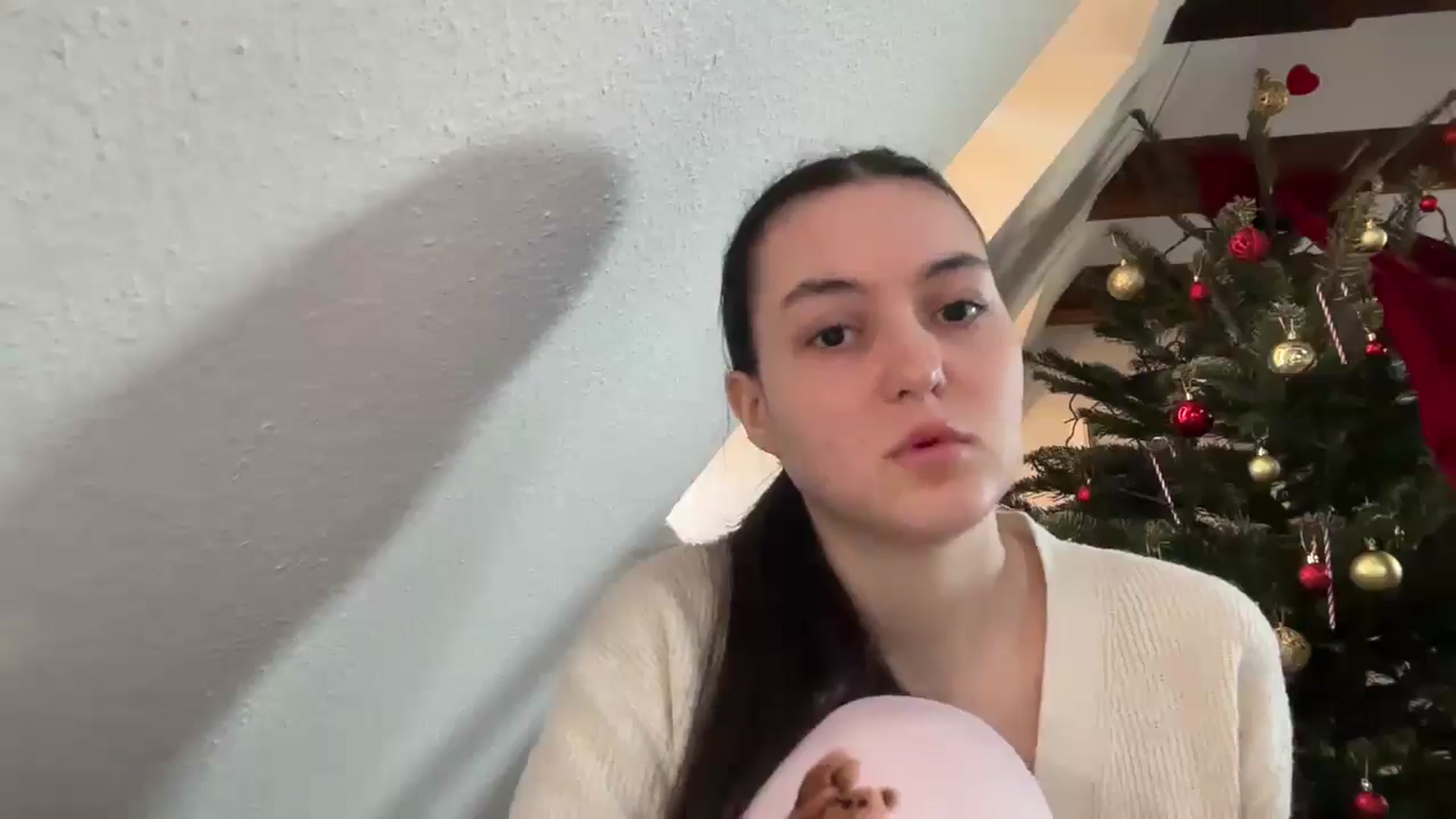 Gallery image thumbnail from IrisAmore's myfreecams stream on, 12/27/2025, 14:24 image 7 of 20