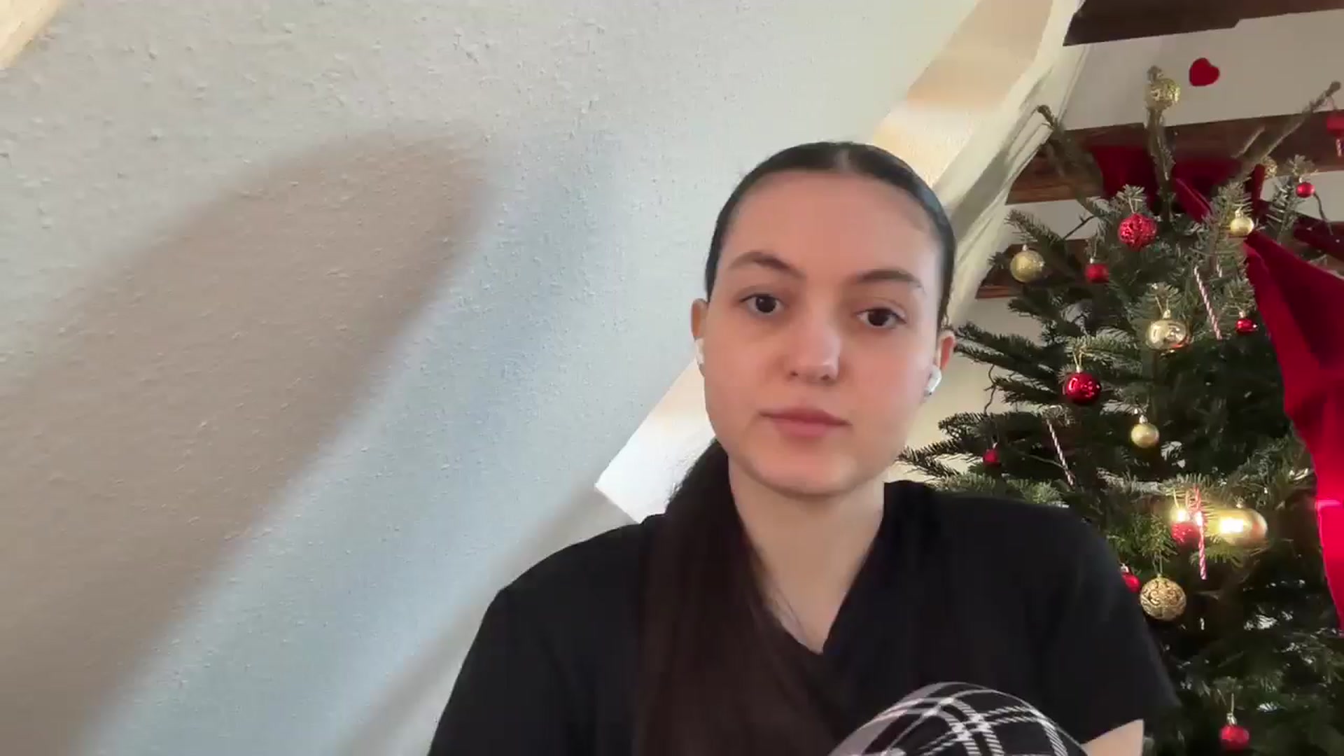 Gallery image thumbnail from IrisAmore's myfreecams stream on, 12/28/2025, 11:02 image 14 of 20