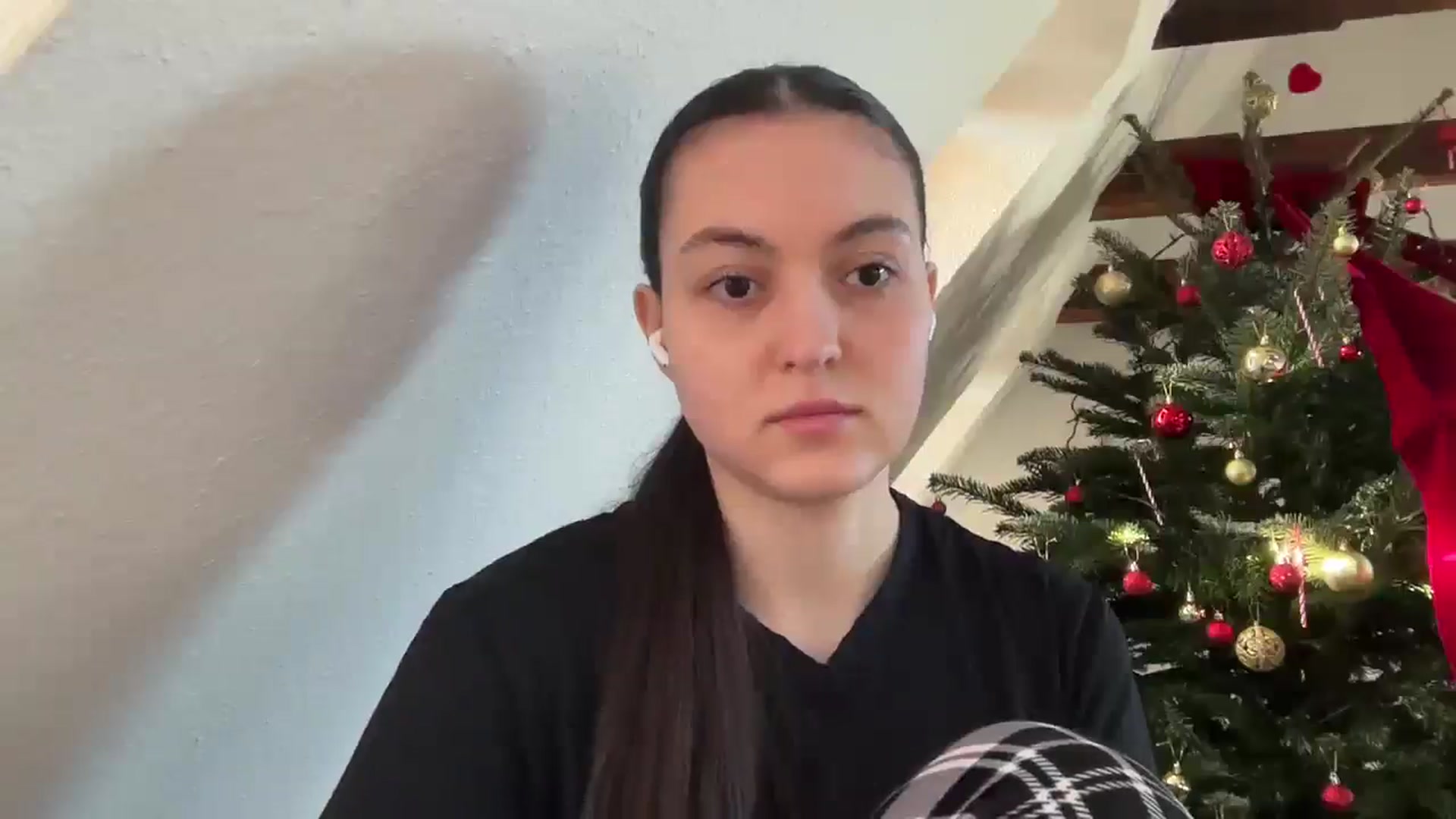 Gallery image thumbnail from IrisAmore's myfreecams stream on, 12/28/2025, 11:02 image 12 of 20