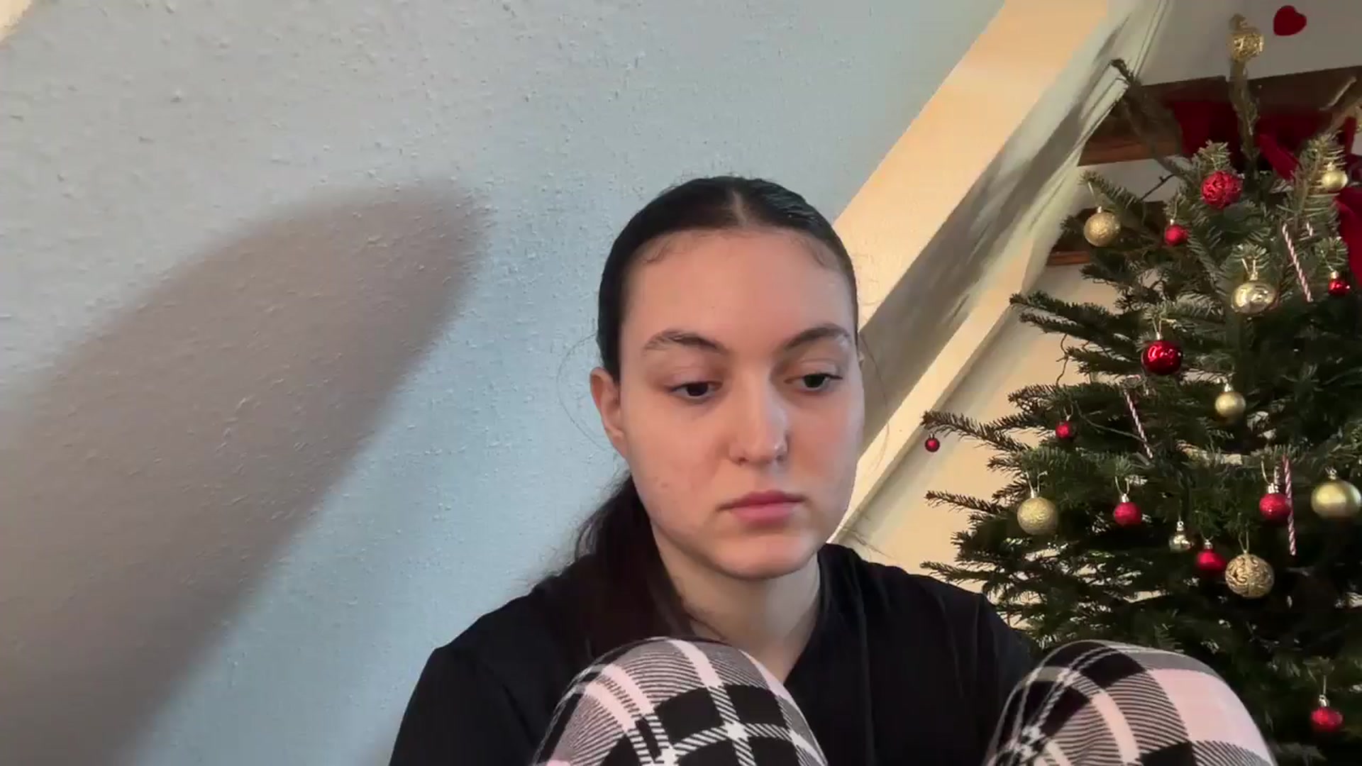 Gallery image thumbnail from IrisAmore's myfreecams stream on, 12/28/2025, 13:13 image 17 of 20