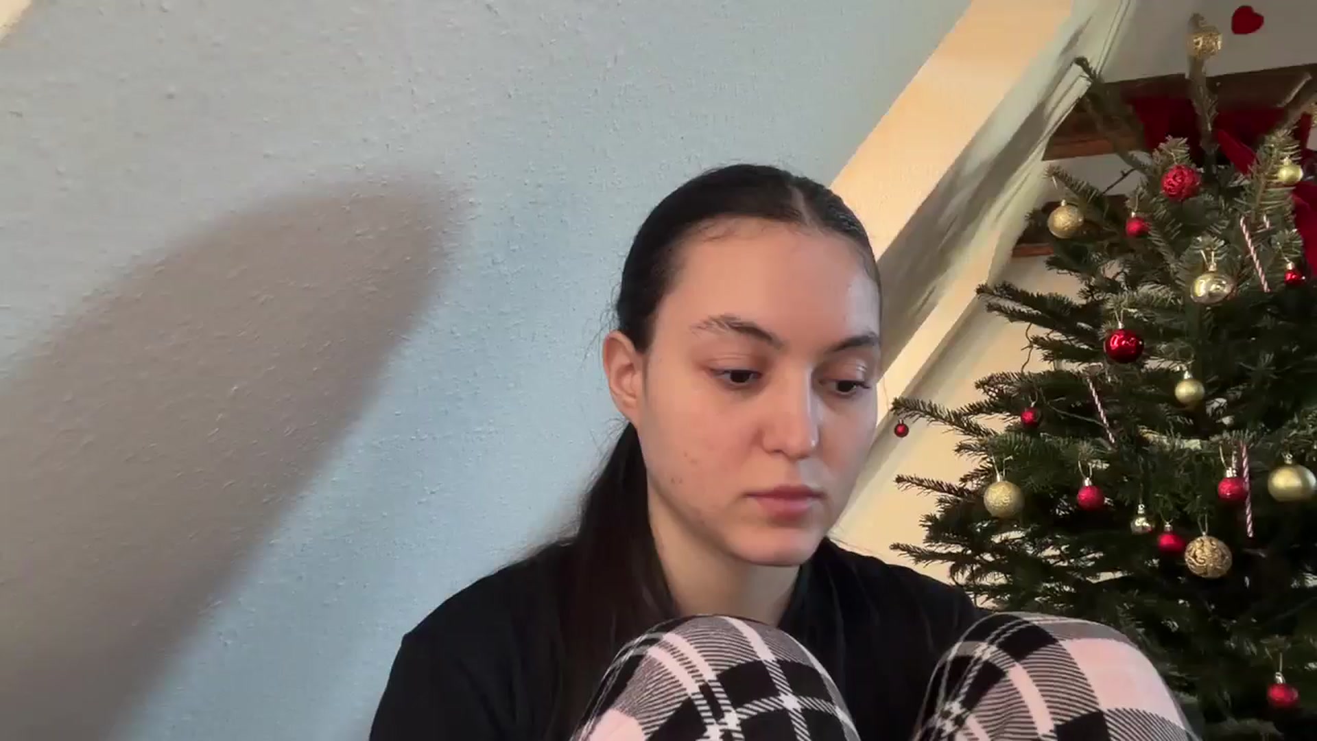 Gallery image thumbnail from IrisAmore's myfreecams stream on, 12/28/2025, 13:13 image 13 of 20