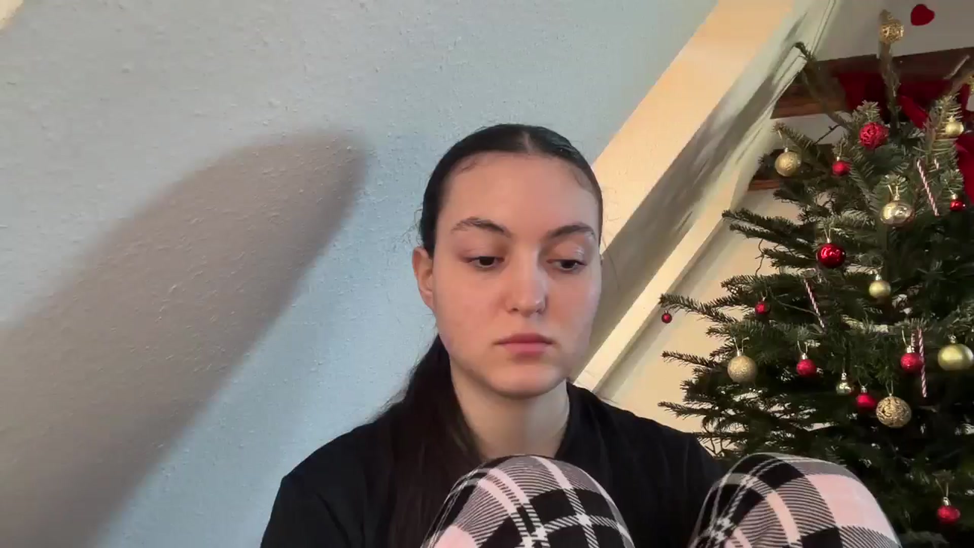 Gallery image thumbnail from IrisAmore's myfreecams stream on, 12/28/2025, 13:13 image 11 of 20