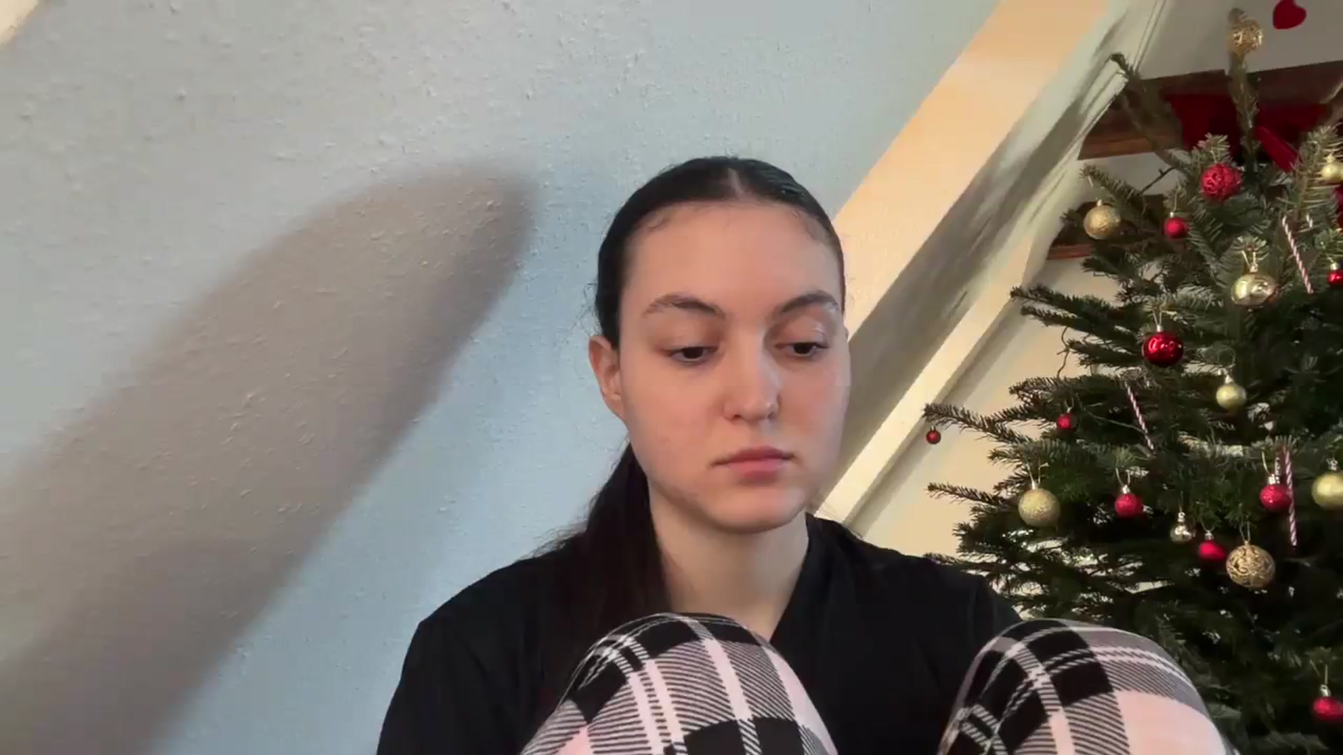 Gallery image thumbnail from IrisAmore's myfreecams stream on, 12/28/2025, 13:13 image 2 of 20