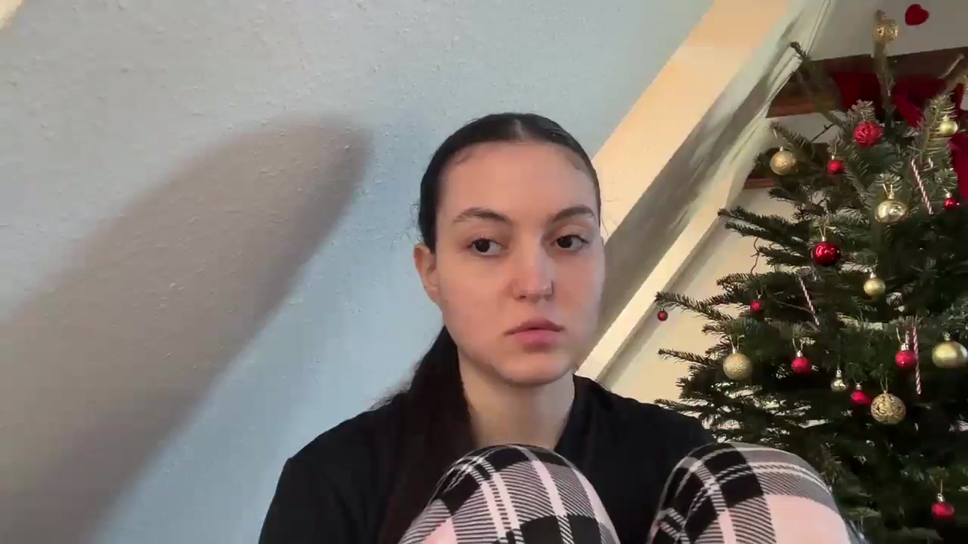 Gallery image thumbnail from IrisAmore's myfreecams stream on, 12/28/2025, 13:13 image 4 of 20