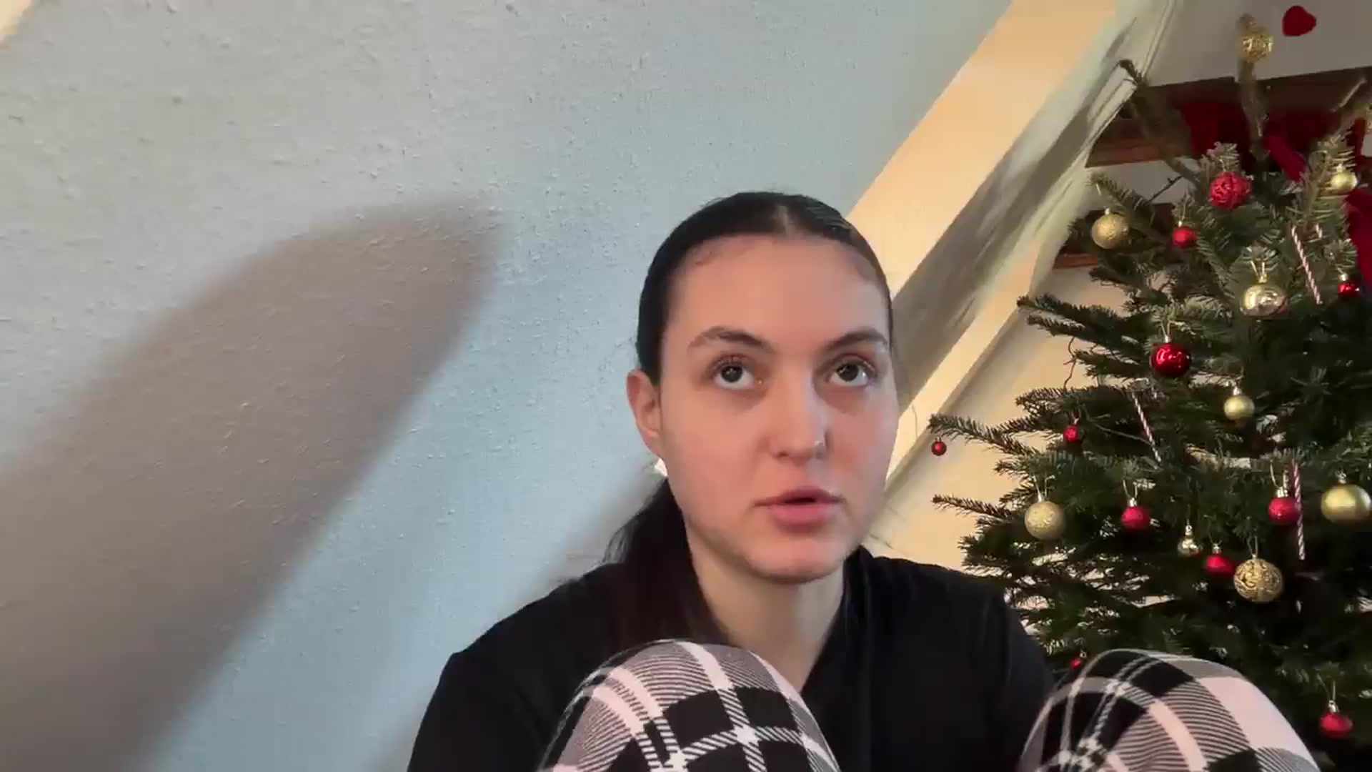 Gallery image thumbnail from IrisAmore's myfreecams stream on, 12/28/2025, 13:13 image 18 of 20