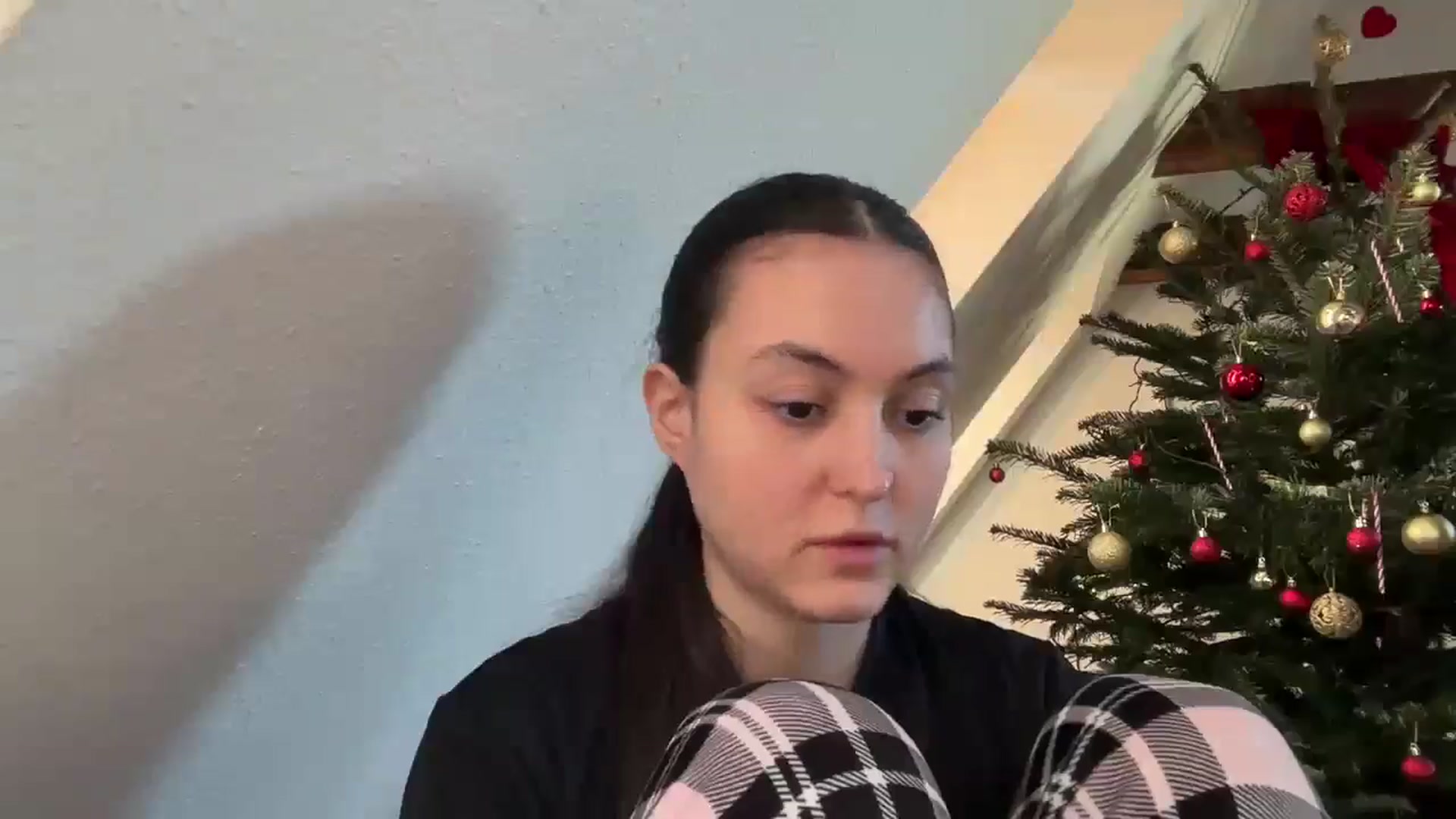 Gallery image thumbnail from IrisAmore's myfreecams stream on, 12/28/2025, 13:13 image 9 of 20