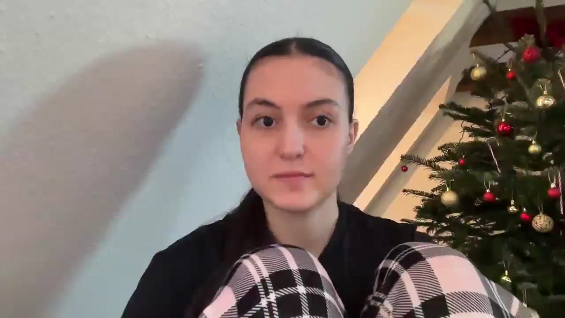 Gallery image thumbnail from IrisAmore's myfreecams stream on, 12/28/2025, 14:25 image 17 of 20