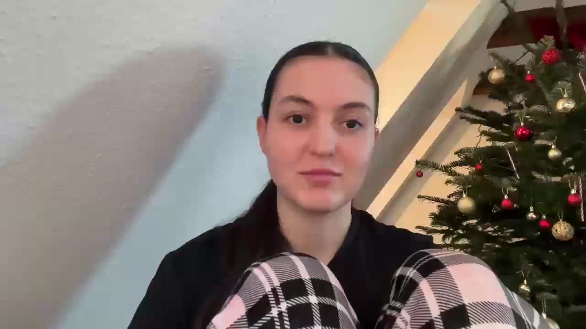 Gallery image thumbnail from IrisAmore's myfreecams stream on, 12/28/2025, 14:25 image 15 of 20