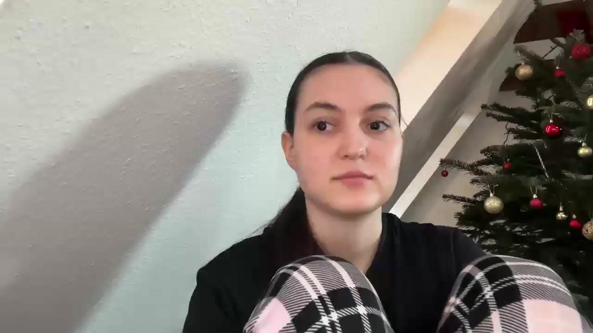 Gallery image thumbnail from IrisAmore's myfreecams stream on, 12/28/2025, 15:13 image 10 of 20