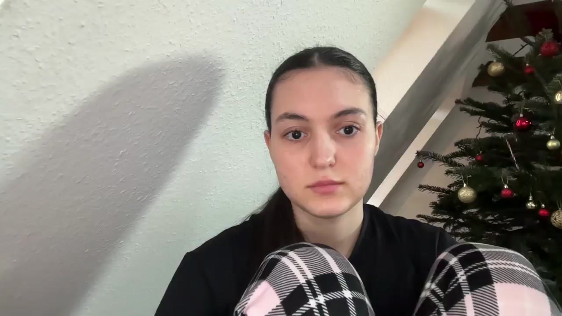 Gallery image thumbnail from IrisAmore's myfreecams stream on, 12/28/2025, 15:13 image 18 of 20