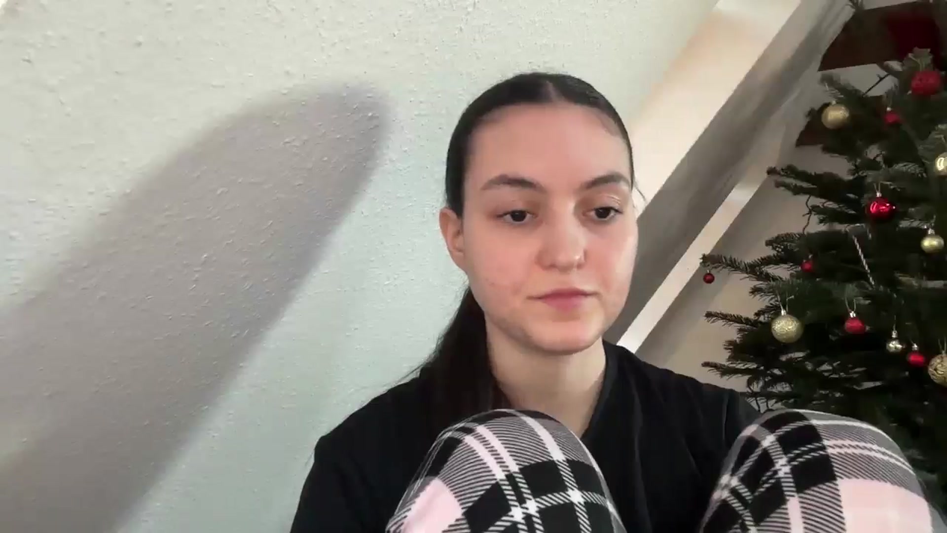Gallery image thumbnail from IrisAmore's myfreecams stream on, 12/28/2025, 15:13 image 13 of 20
