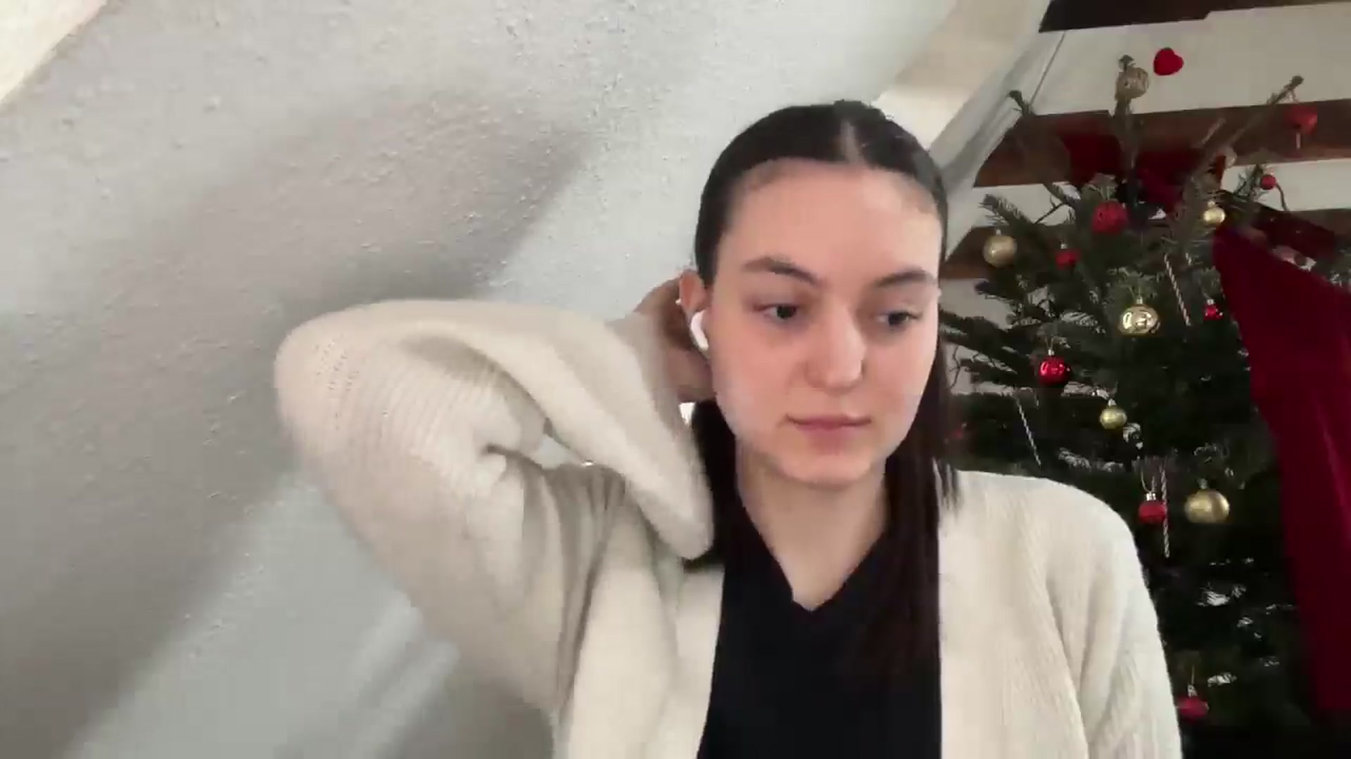 Gallery image thumbnail from IrisAmore's myfreecams stream on, 12/29/2025, 09:38 image 15 of 20