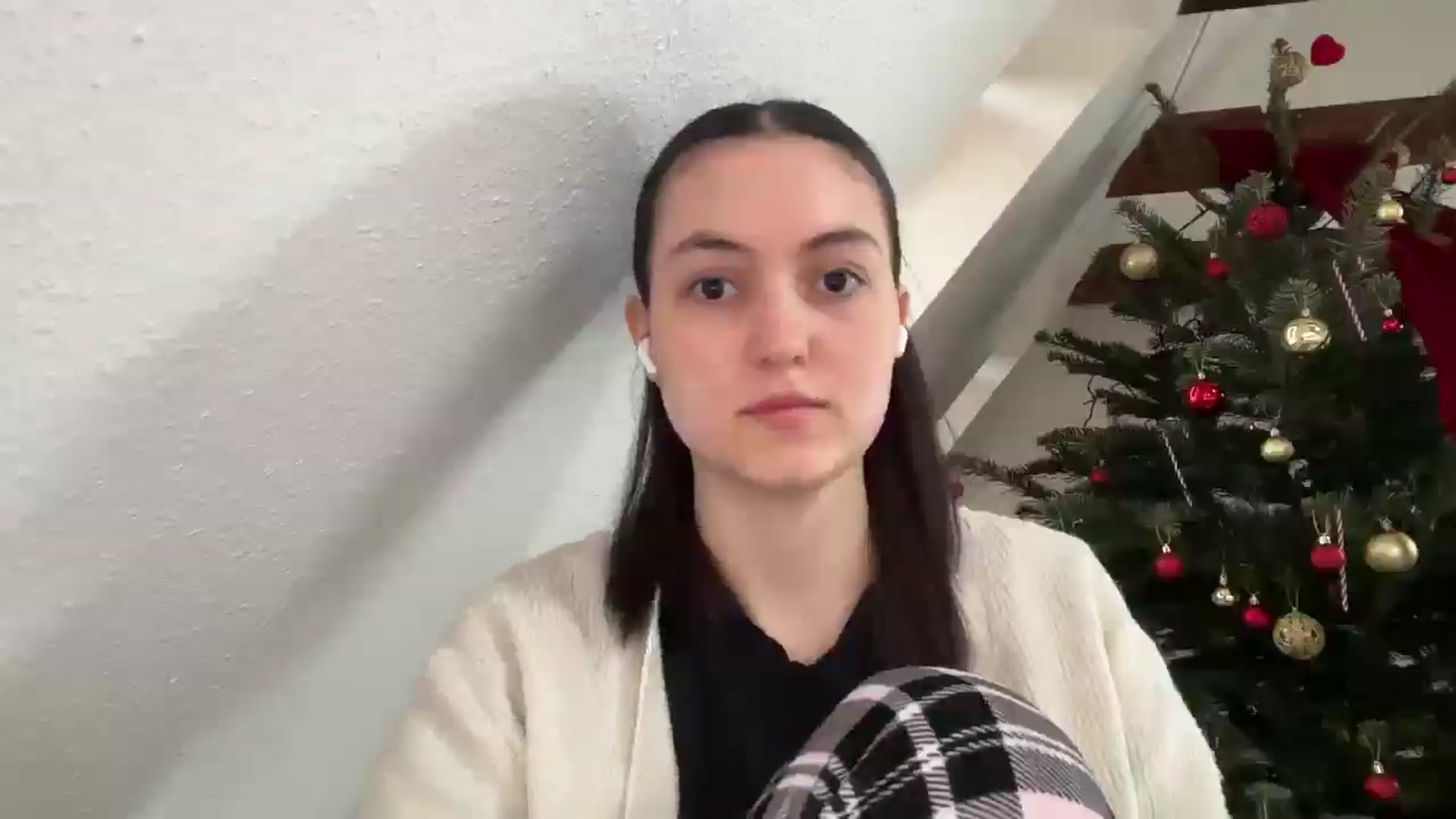 Gallery image thumbnail from IrisAmore's myfreecams stream on, 12/29/2025, 11:31 image 15 of 20