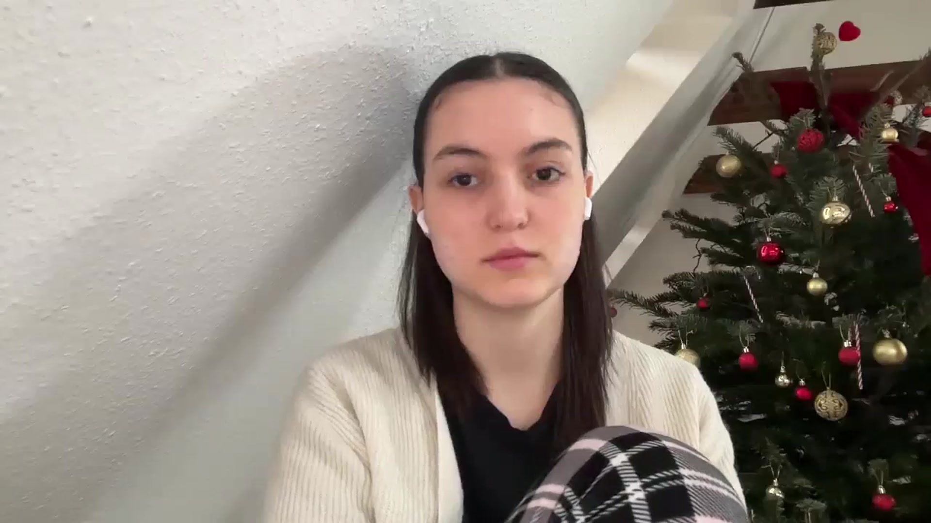 Gallery image thumbnail from IrisAmore's myfreecams stream on, 12/29/2025, 11:31 image 11 of 20