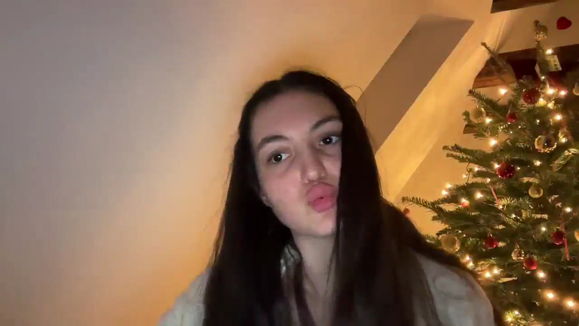 Gallery image thumbnail from IrisAmore's myfreecams stream on, 01/03/2026, 16:08 image 20 of 20