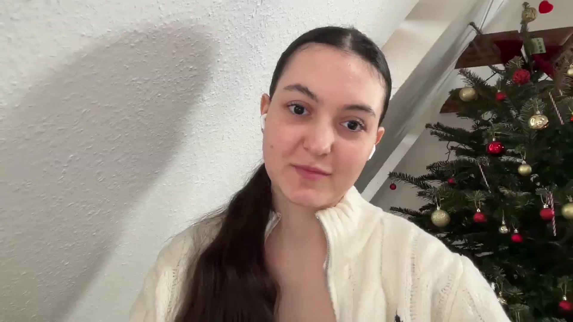 Gallery image thumbnail from IrisAmore's myfreecams stream on, 01/04/2026, 11:32 image 16 of 20