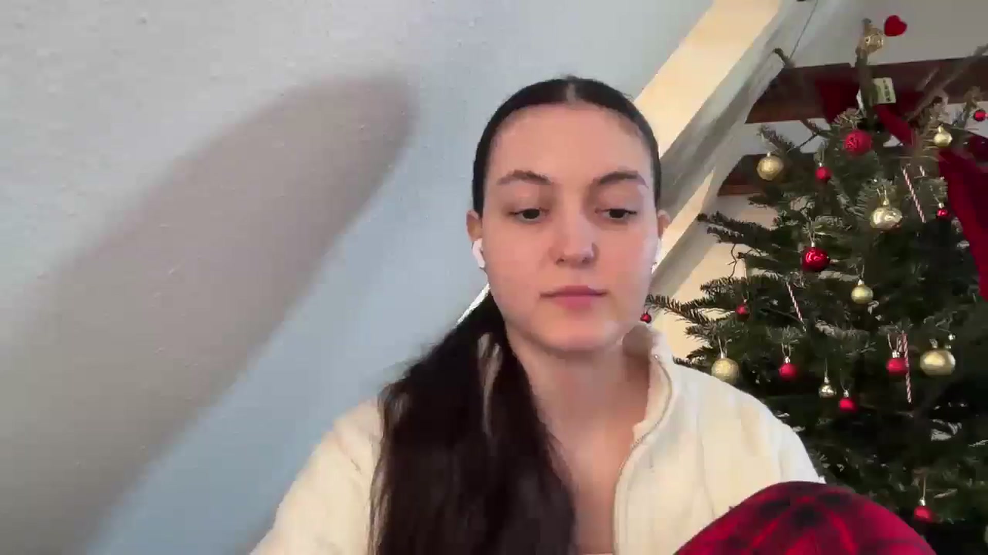 Gallery image thumbnail from IrisAmore's myfreecams stream on, 01/04/2026, 14:21 image 17 of 20
