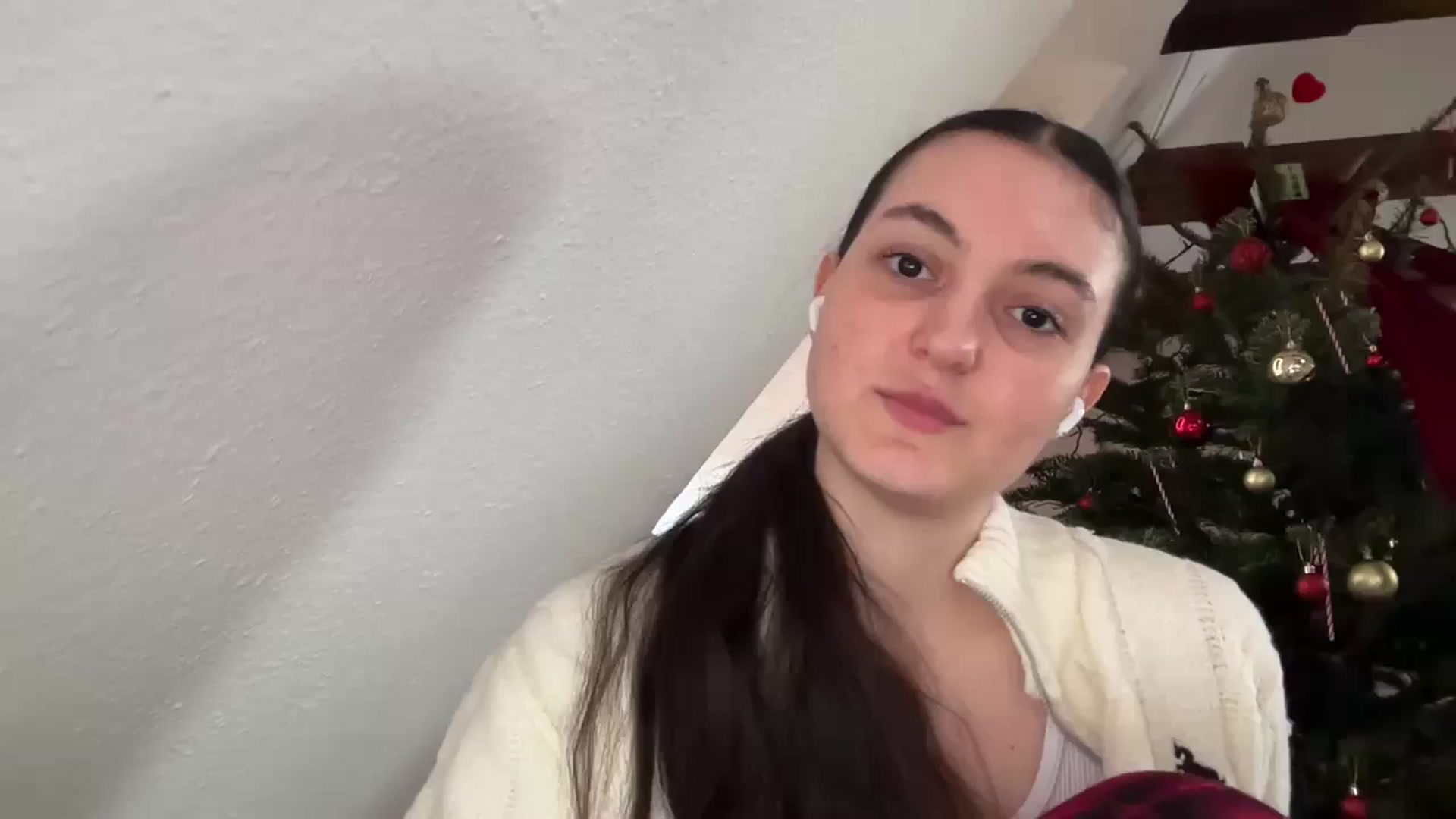 Gallery image thumbnail from IrisAmore's myfreecams stream on, 01/04/2026, 15:26 image 12 of 20