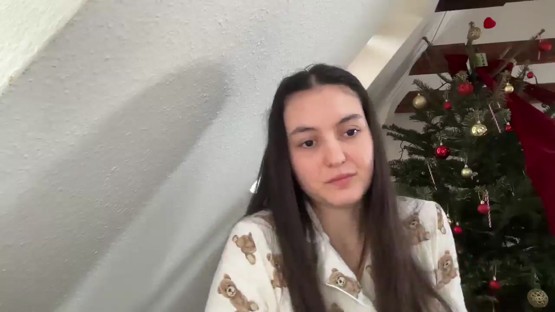 Gallery image thumbnail from IrisAmore's myfreecams stream on, 01/08/2026, 15:08 image 4 of 20