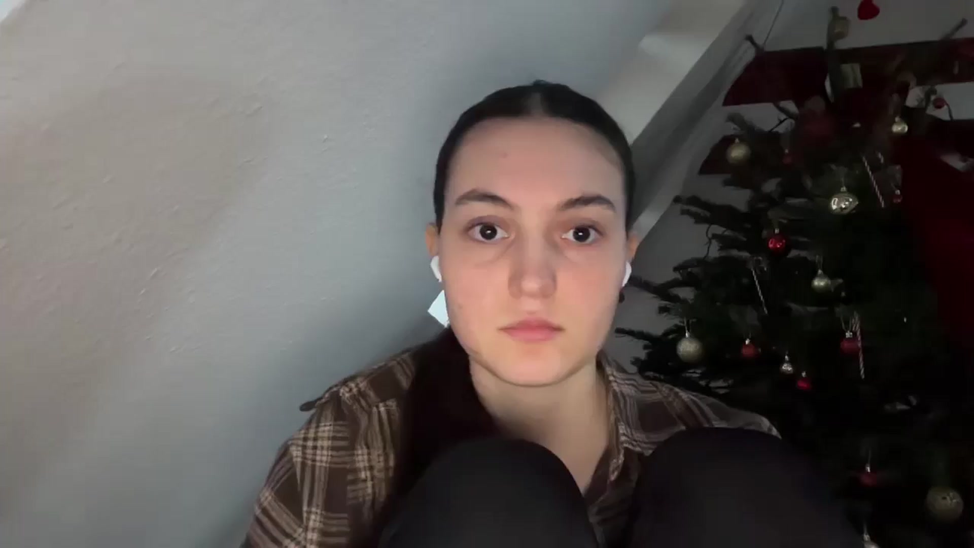 Gallery image thumbnail from IrisAmore's myfreecams stream on, 01/10/2026, 16:17 image 10 of 20