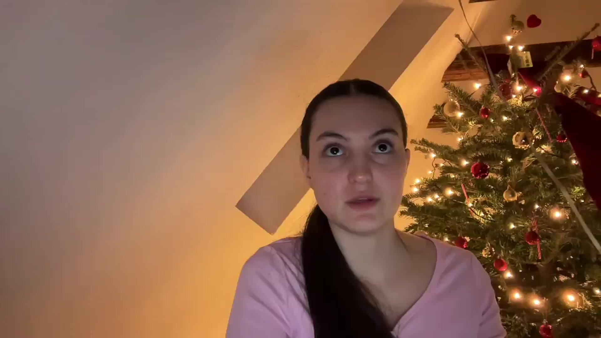 Gallery image thumbnail from IrisAmore's myfreecams stream on, 01/12/2026, 16:02 image 12 of 20