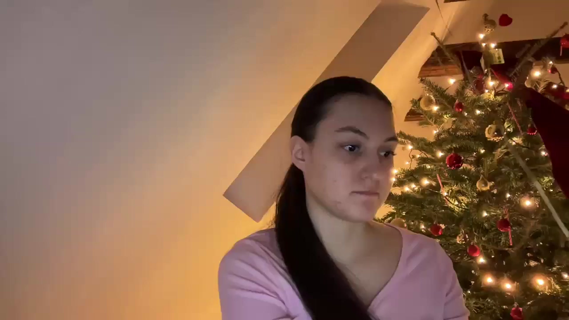 Gallery image thumbnail from IrisAmore's myfreecams stream on, 01/12/2026, 16:02 image 10 of 20