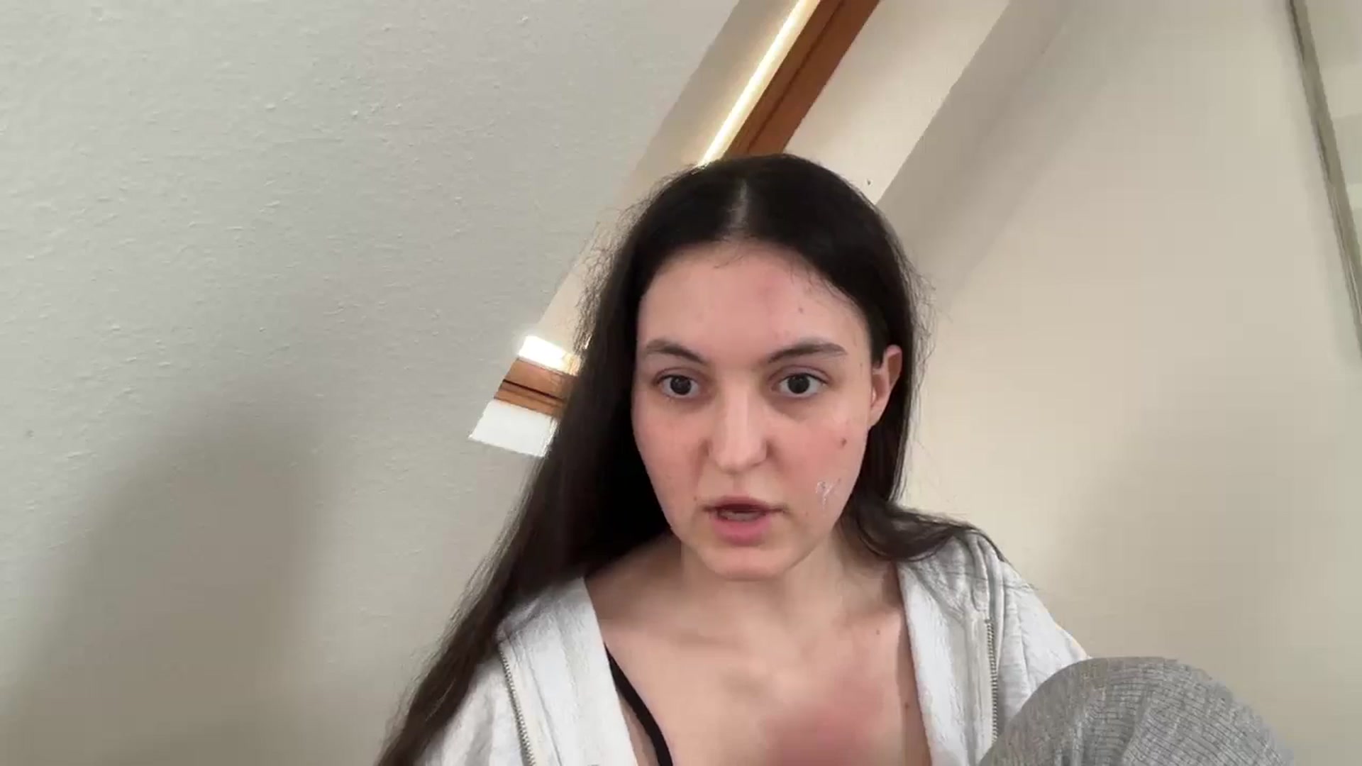 Gallery image thumbnail from IrisAmore's myfreecams stream on, 04/04/2026, 14:05 image 16 of 20