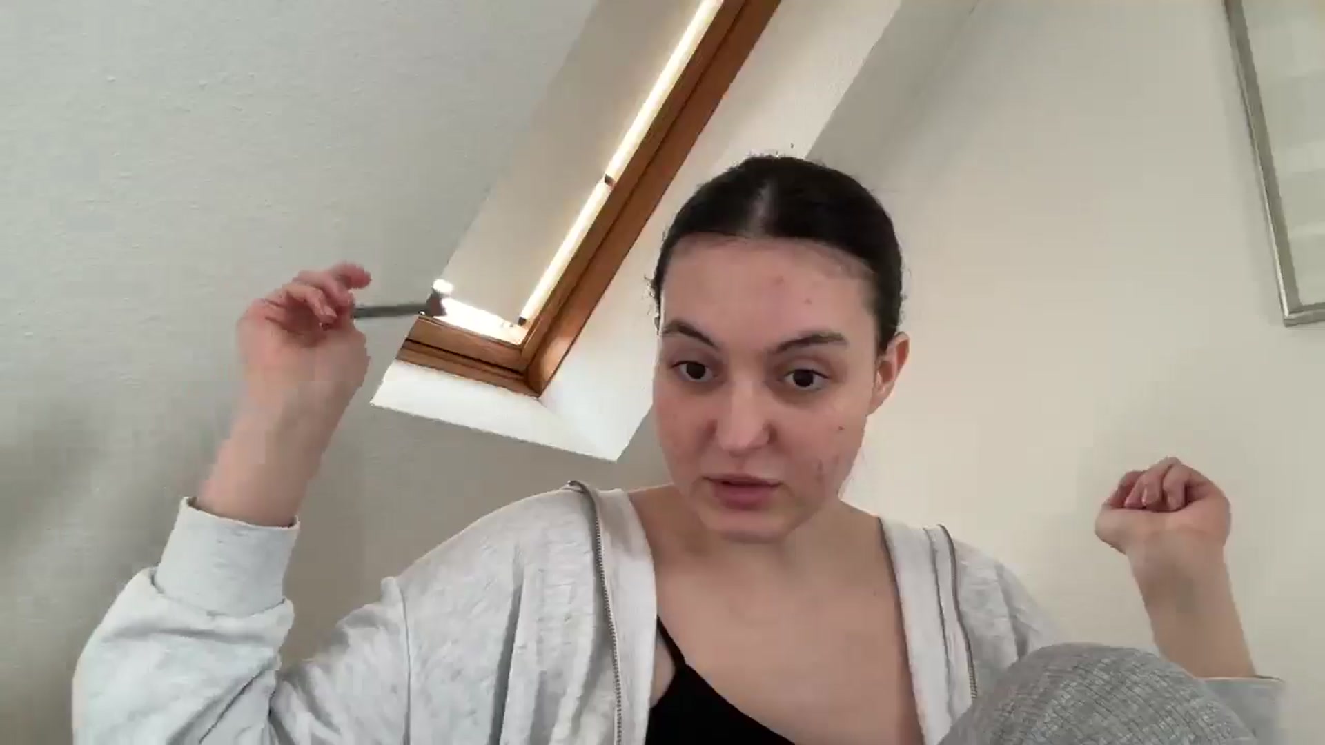 Gallery image thumbnail from IrisAmore's myfreecams stream on, 04/05/2026, 13:01 image 11 of 20