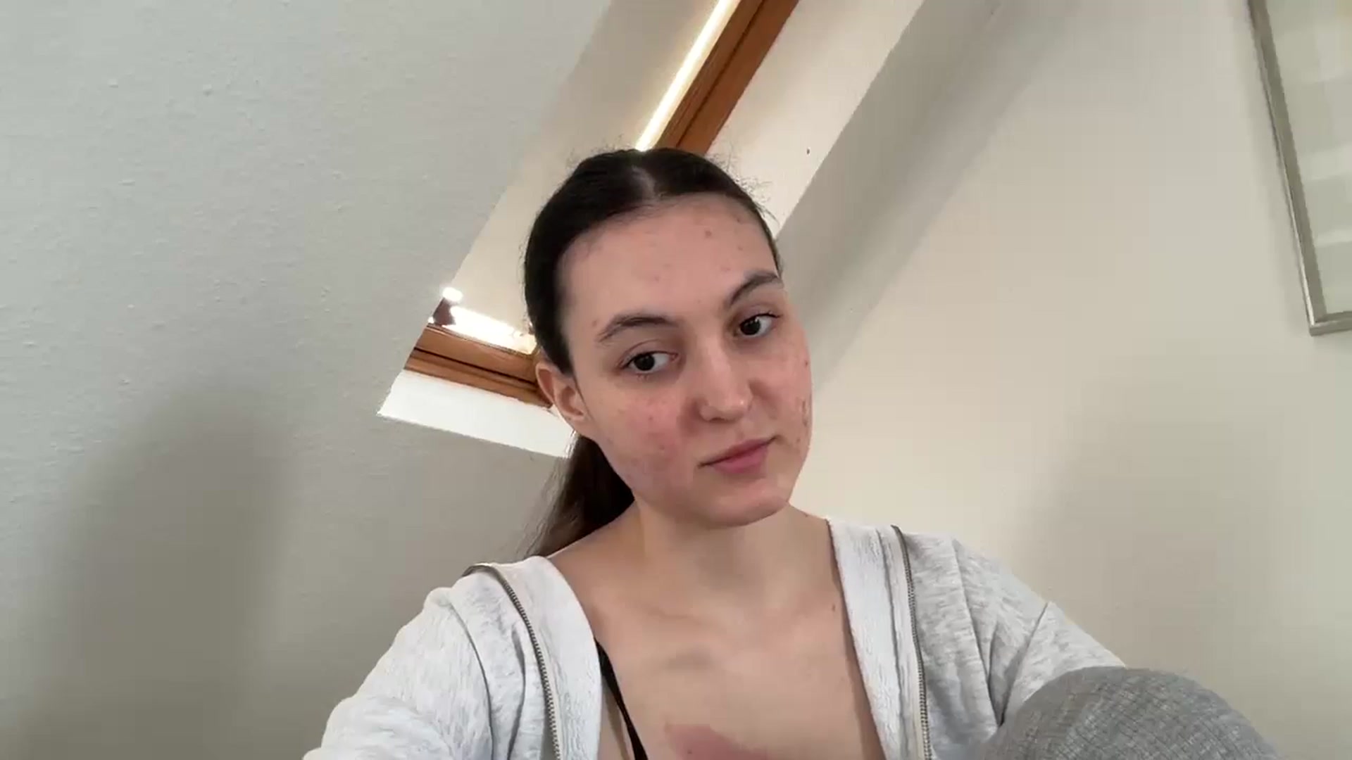 Gallery image thumbnail from IrisAmore's myfreecams stream on, 04/05/2026, 13:01 image 15 of 20