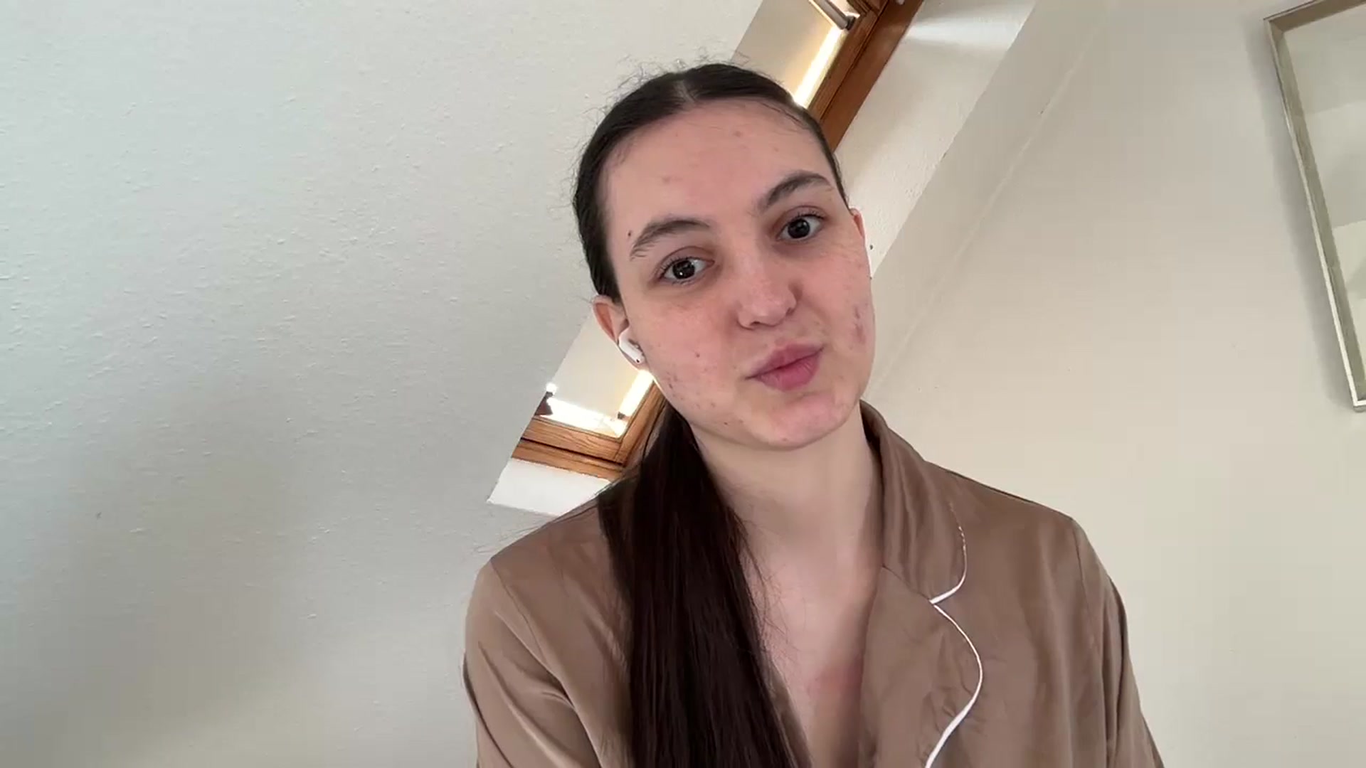 Gallery image thumbnail from IrisAmore's myfreecams stream on, 04/11/2026, 09:23 image 8 of 20