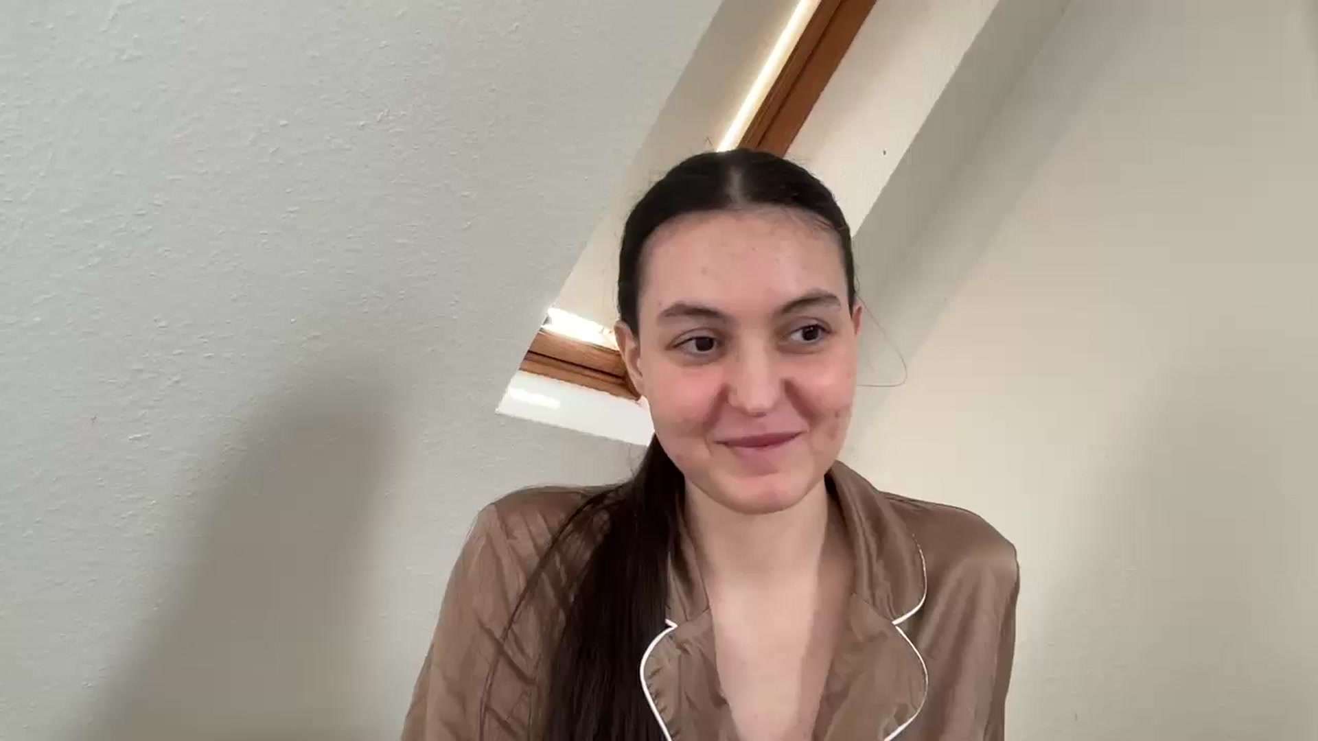 Gallery image thumbnail from IrisAmore's myfreecams stream on, 04/12/2026, 14:12 image 17 of 20