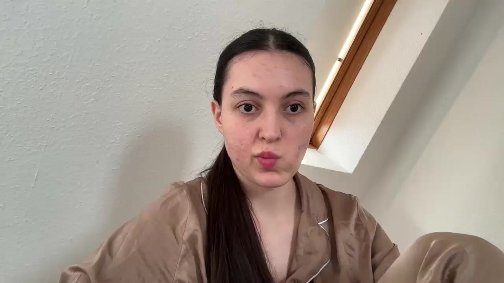 Gallery image thumbnail from IrisAmore's myfreecams stream on, 04/12/2026, 14:12 image 7 of 20