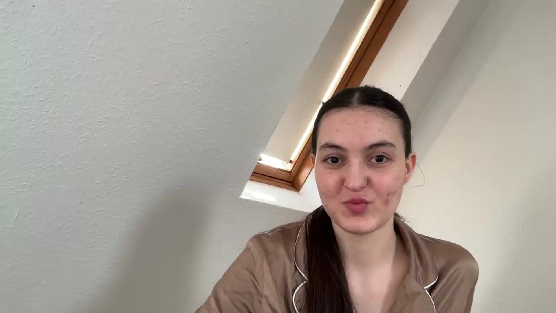 Gallery image thumbnail from IrisAmore's myfreecams stream on, 04/12/2026, 14:12 image 12 of 20