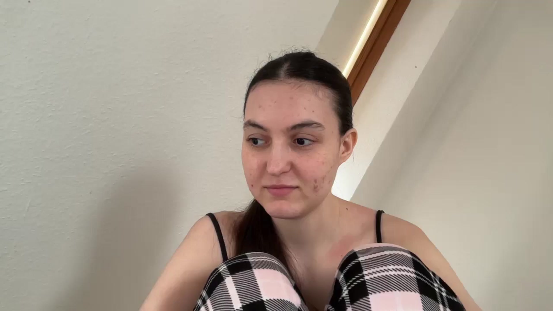 Gallery image thumbnail from IrisAmore's myfreecams stream on, 04/13/2026, 15:11 image 19 of 20