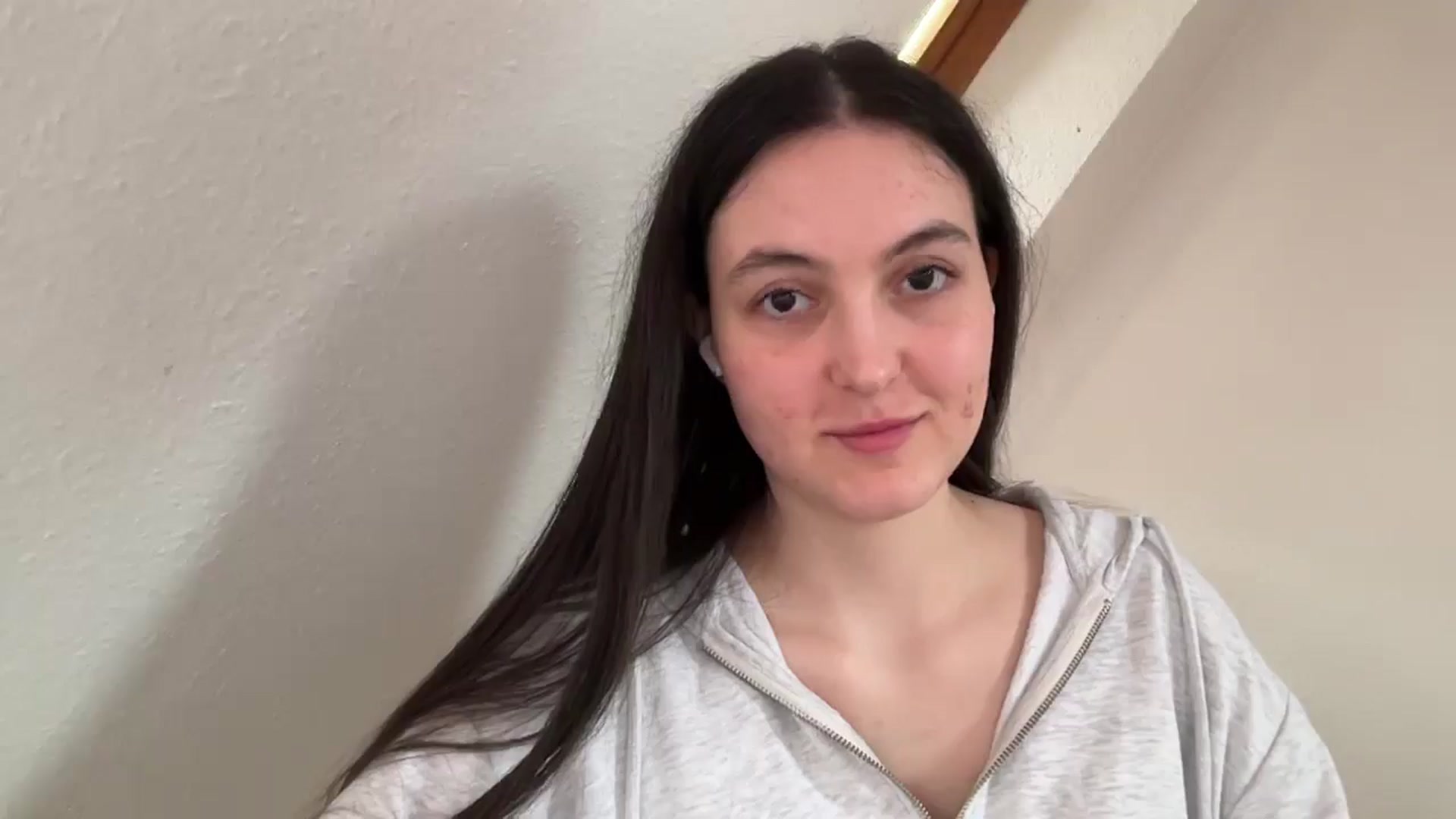 Gallery image thumbnail from IrisAmore's myfreecams stream on, 04/18/2026, 12:34 image 11 of 20