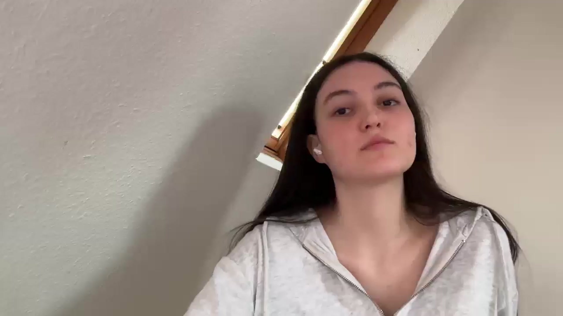 Gallery image thumbnail from IrisAmore's myfreecams stream on, 04/18/2026, 12:34 image 5 of 20