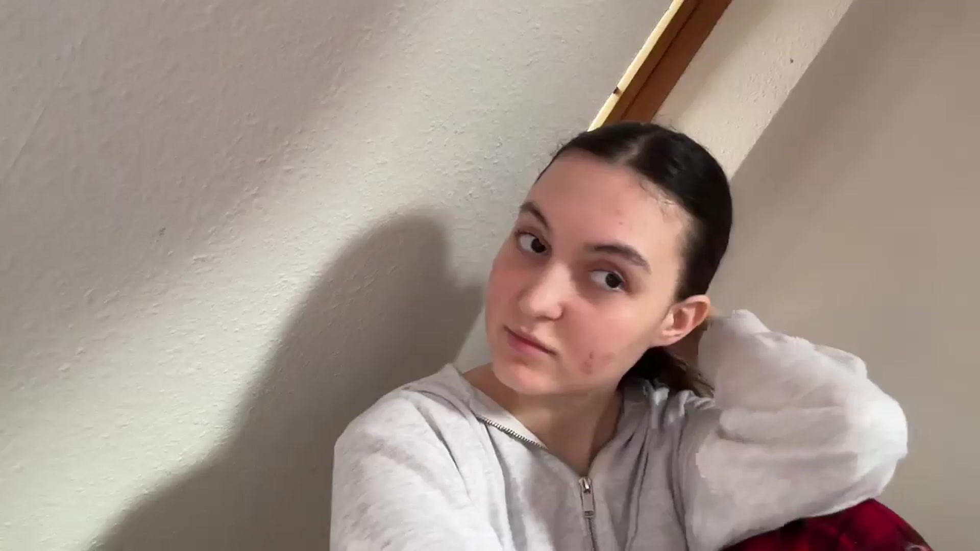 Gallery image thumbnail from IrisAmore's myfreecams stream on, 04/19/2026, 14:14 image 12 of 20