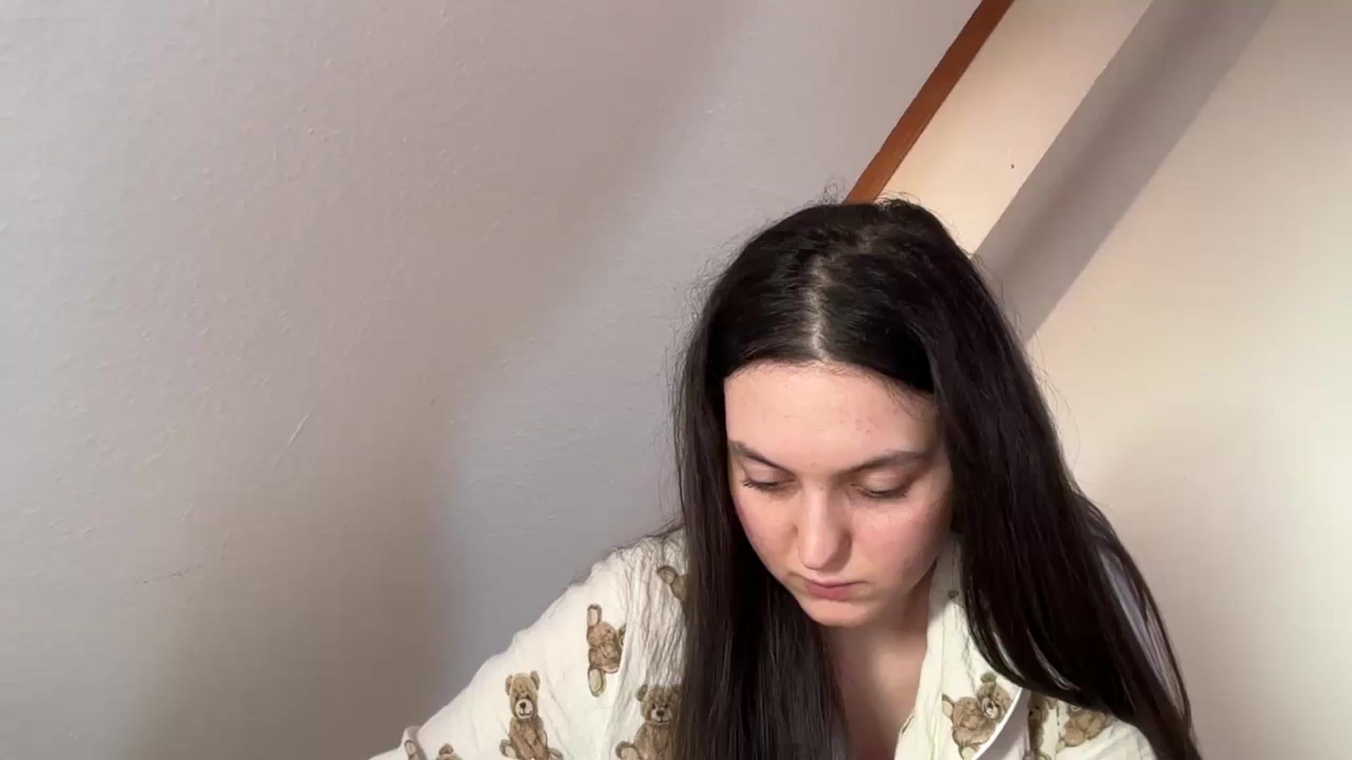 Gallery image thumbnail from IrisAmore's myfreecams stream on, 04/22/2026, 15:31 image 15 of 20