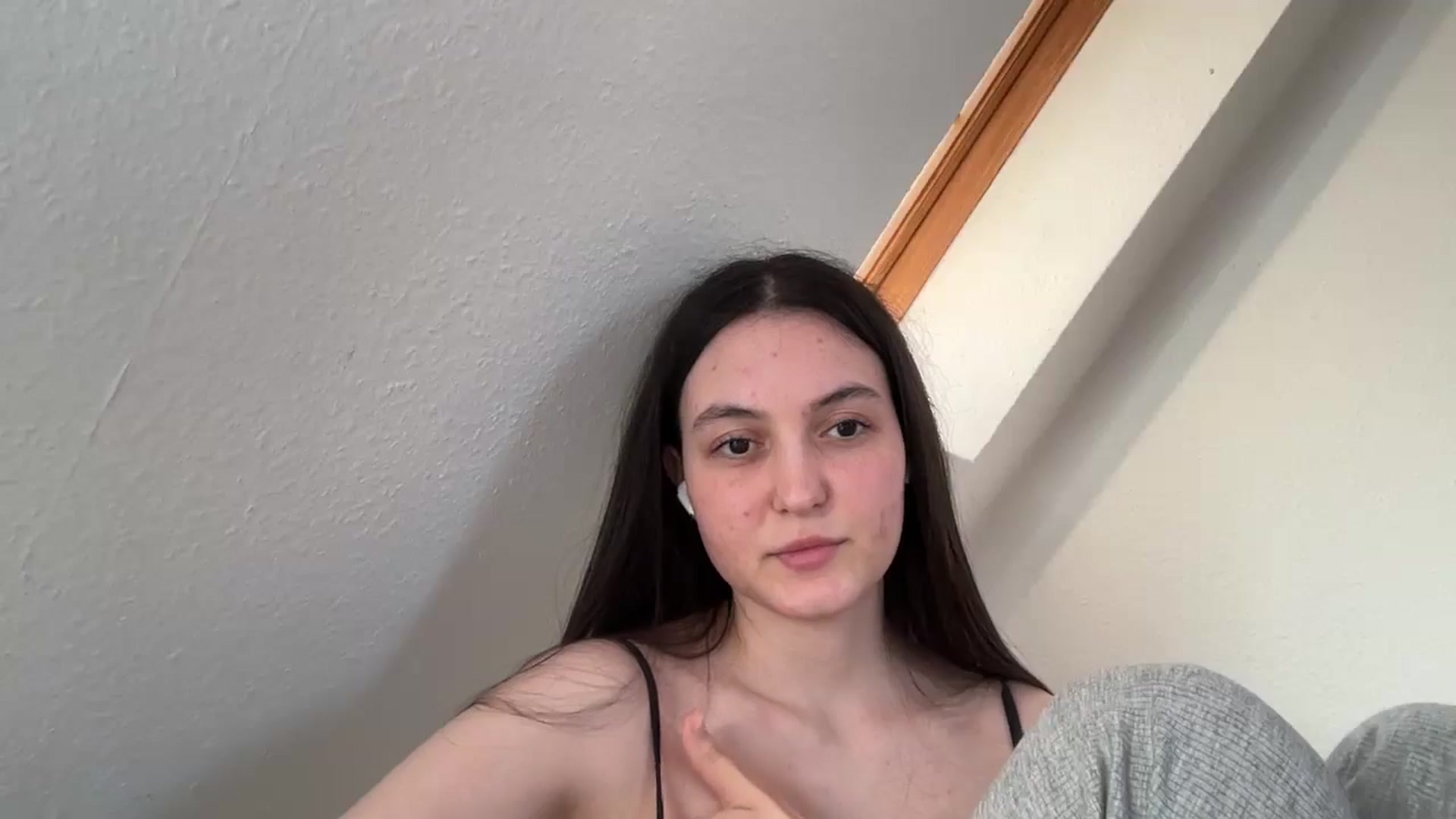 Gallery image thumbnail from IrisAmore's myfreecams stream on, 04/28/2026, 13:31 image 12 of 20